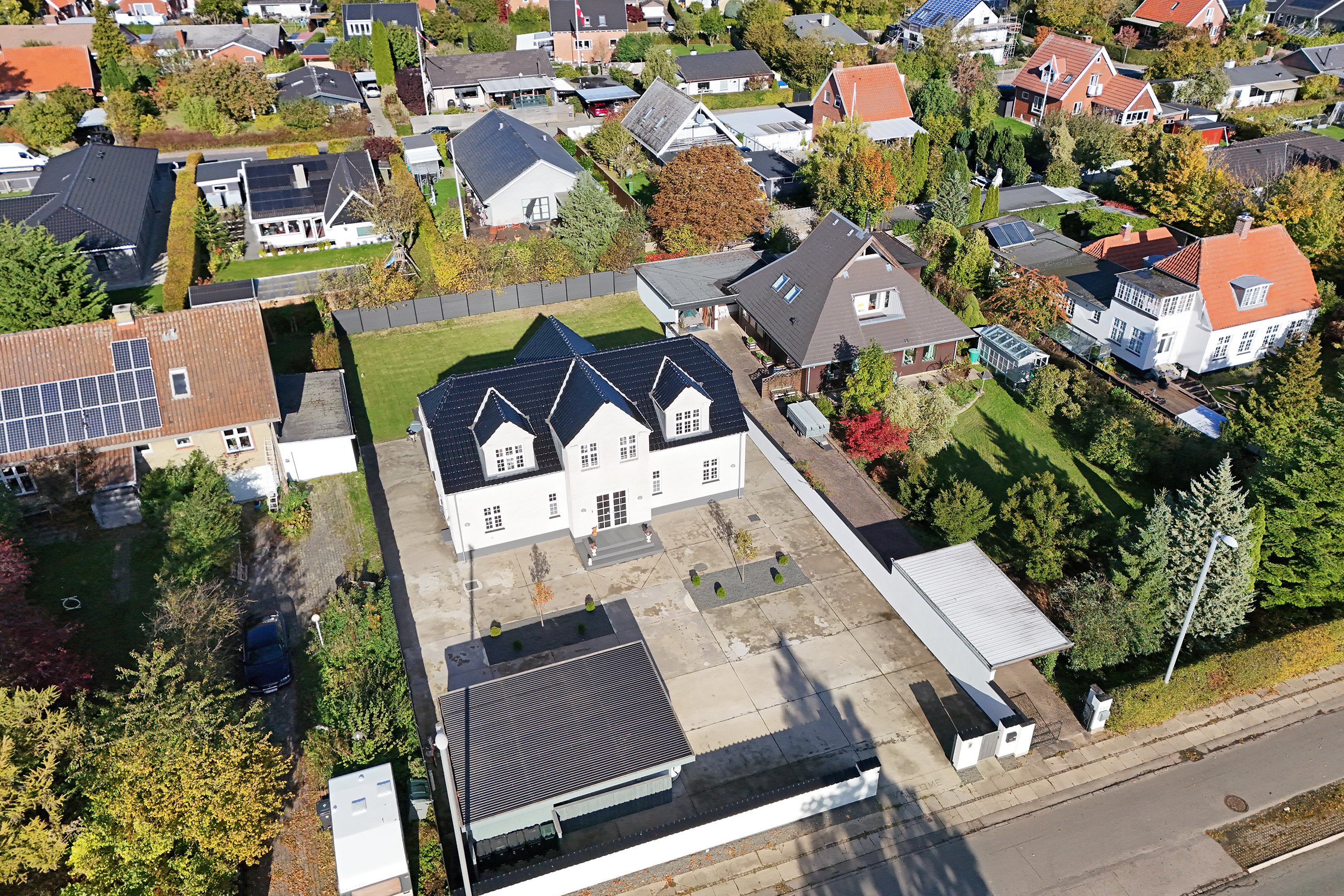 Fremhævet set fra oven billede i fuldskærmstilstand. Billede af Herlev Hovedgade 194, 2730 Herlev