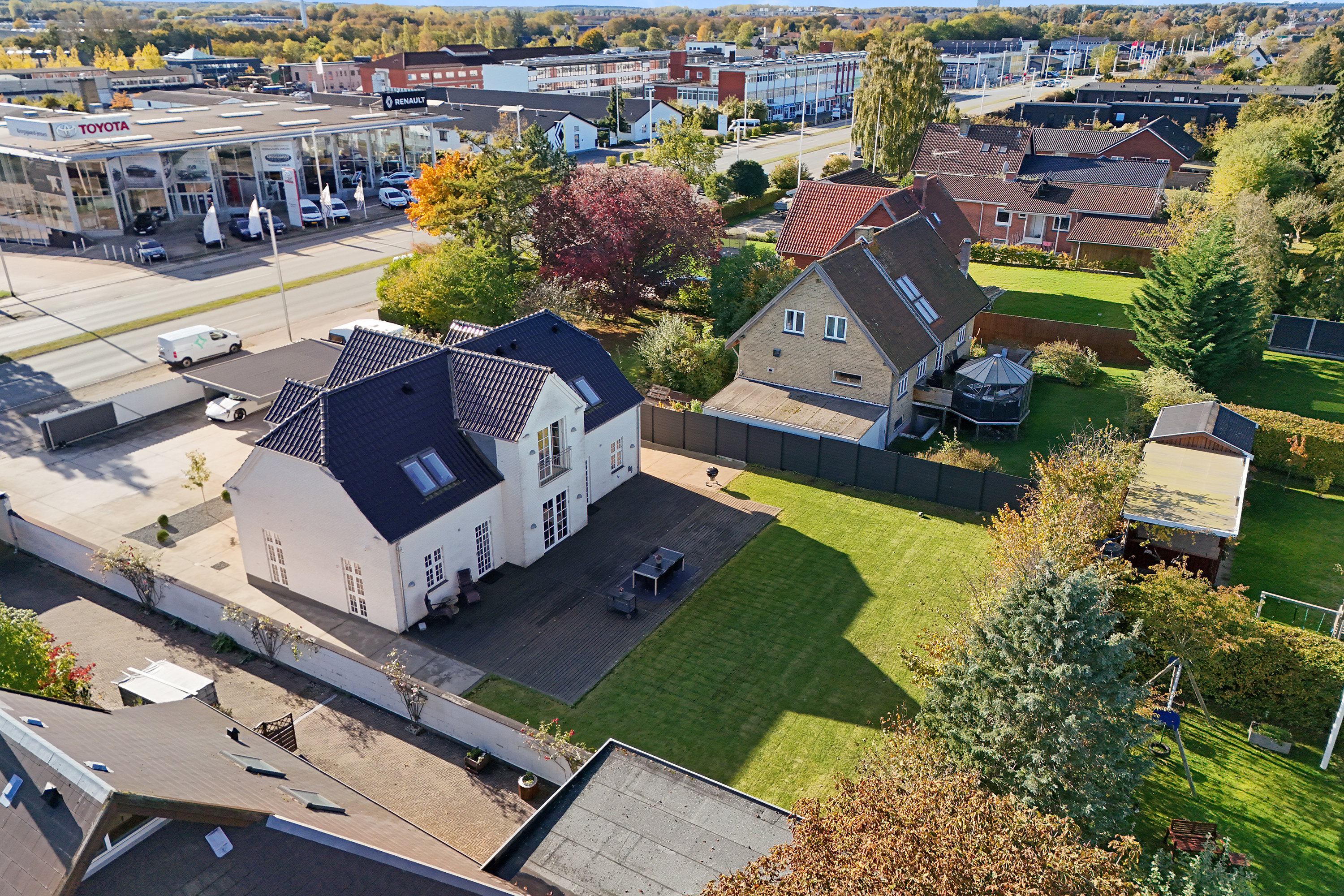 Fremhævet set fra oven billede i fuldskærmstilstand. Billede af Herlev Hovedgade 194, 2730 Herlev