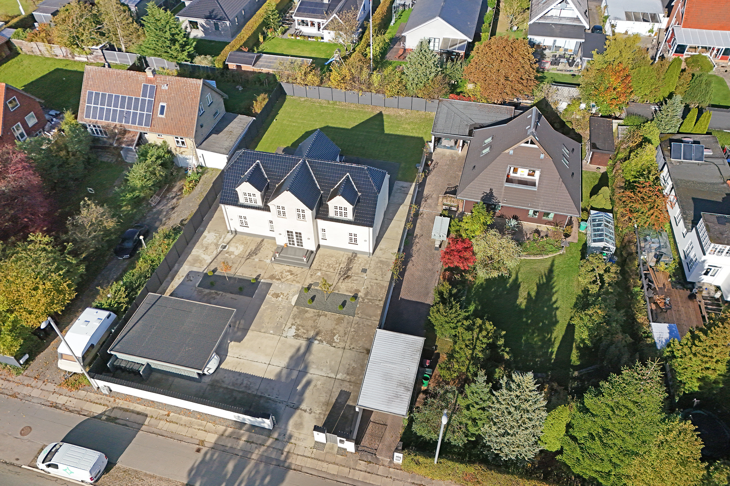 Fremhævet set fra oven billede i fuldskærmstilstand. Billede af Herlev Hovedgade 194, 2730 Herlev