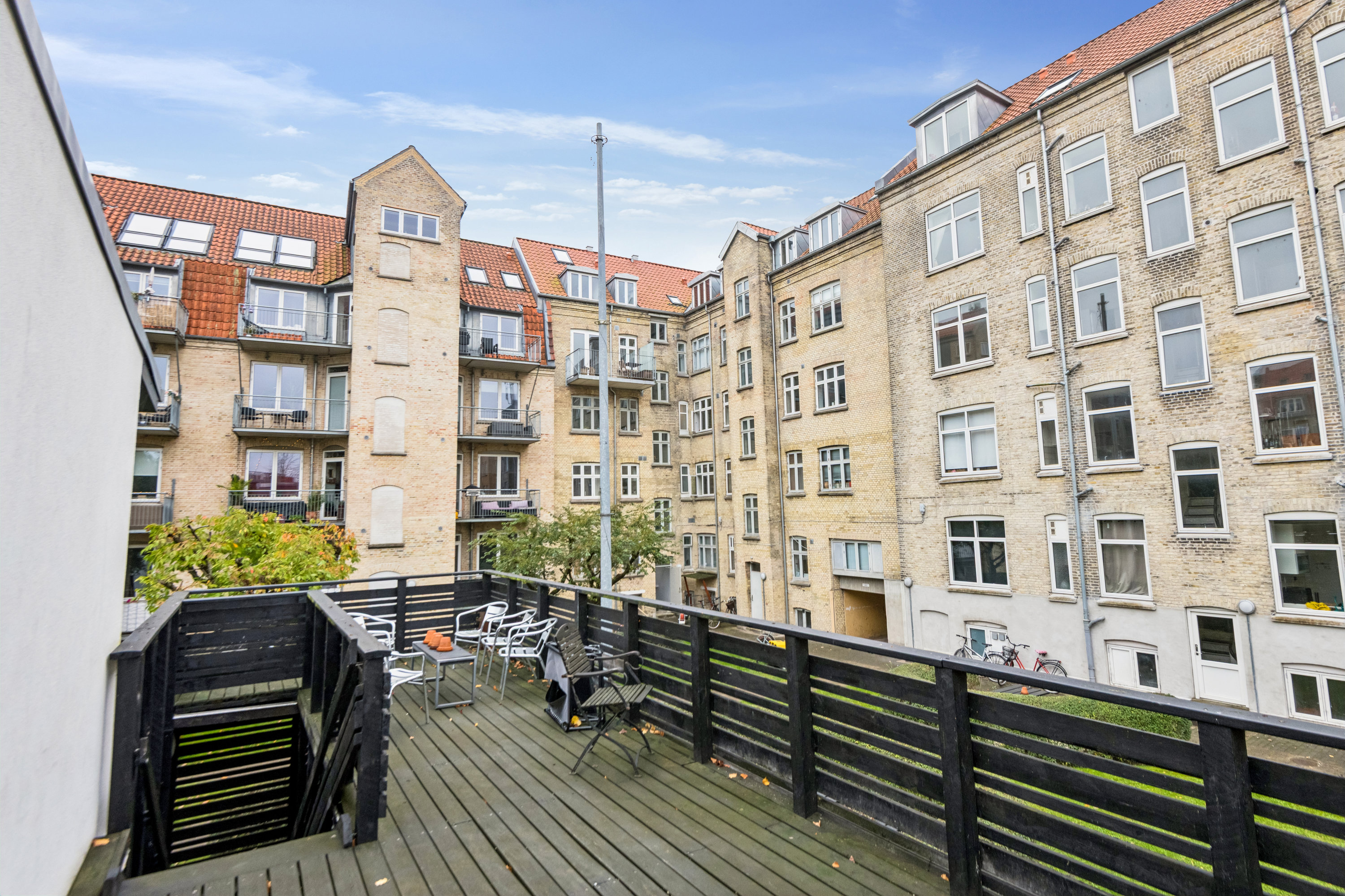 Fremhævet andet billede i fuldskærmstilstand. Billede af Borgergade 24, 1. th., 9000 Aalborg