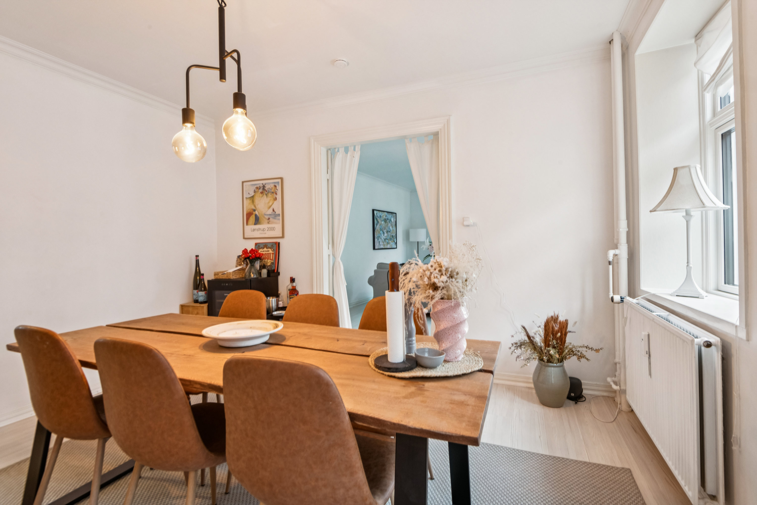 Fremhævet stue billede i fuldskærmstilstand. Billede af Borgergade 24, 1. th., 9000 Aalborg