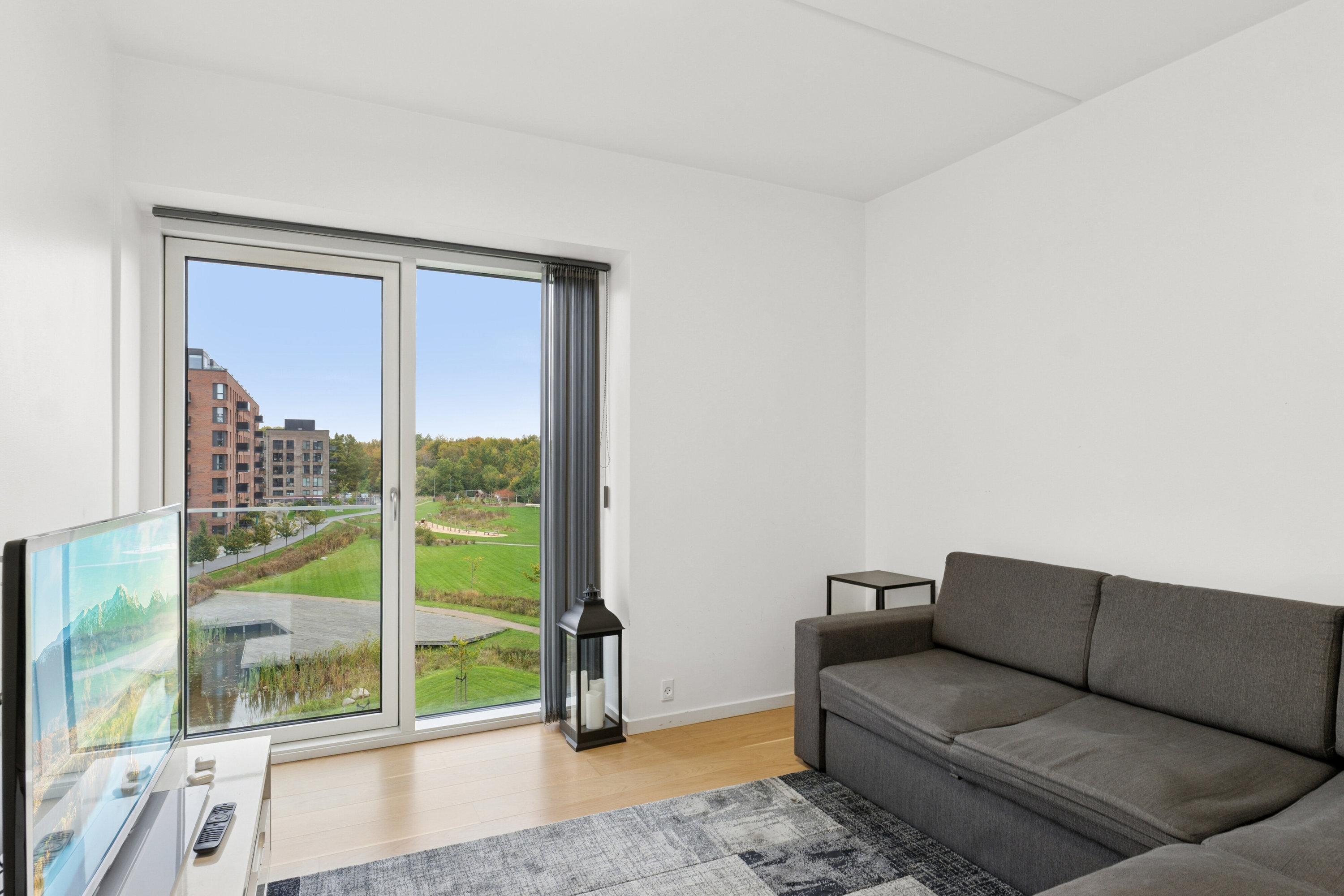 Fremhævet stue billede i fuldskærmstilstand. Billede af Kaffevej 29, 3. th., 2610 Rødovre