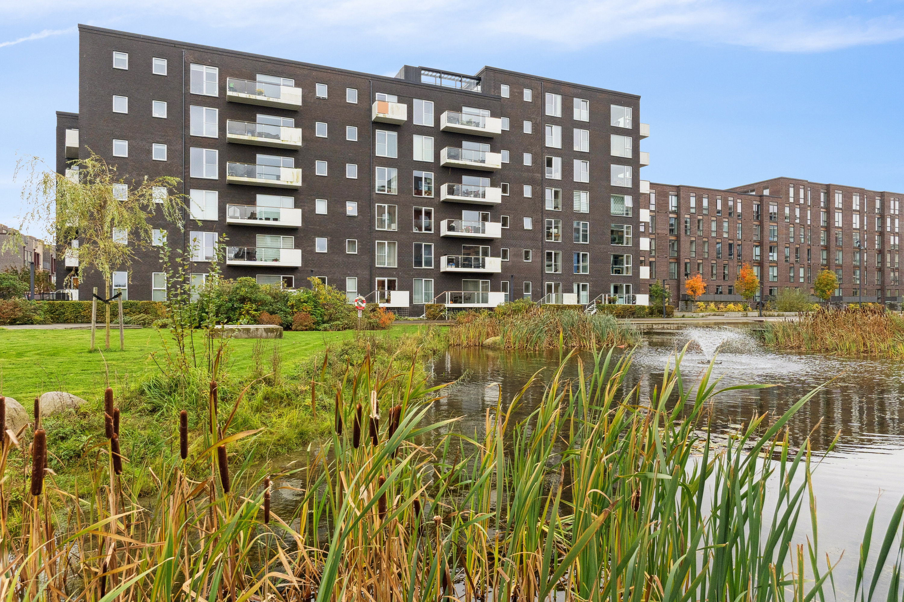 Fremhævet udendørs billede i fuldskærmstilstand. Billede af Kaffevej 29, 3. th., 2610 Rødovre