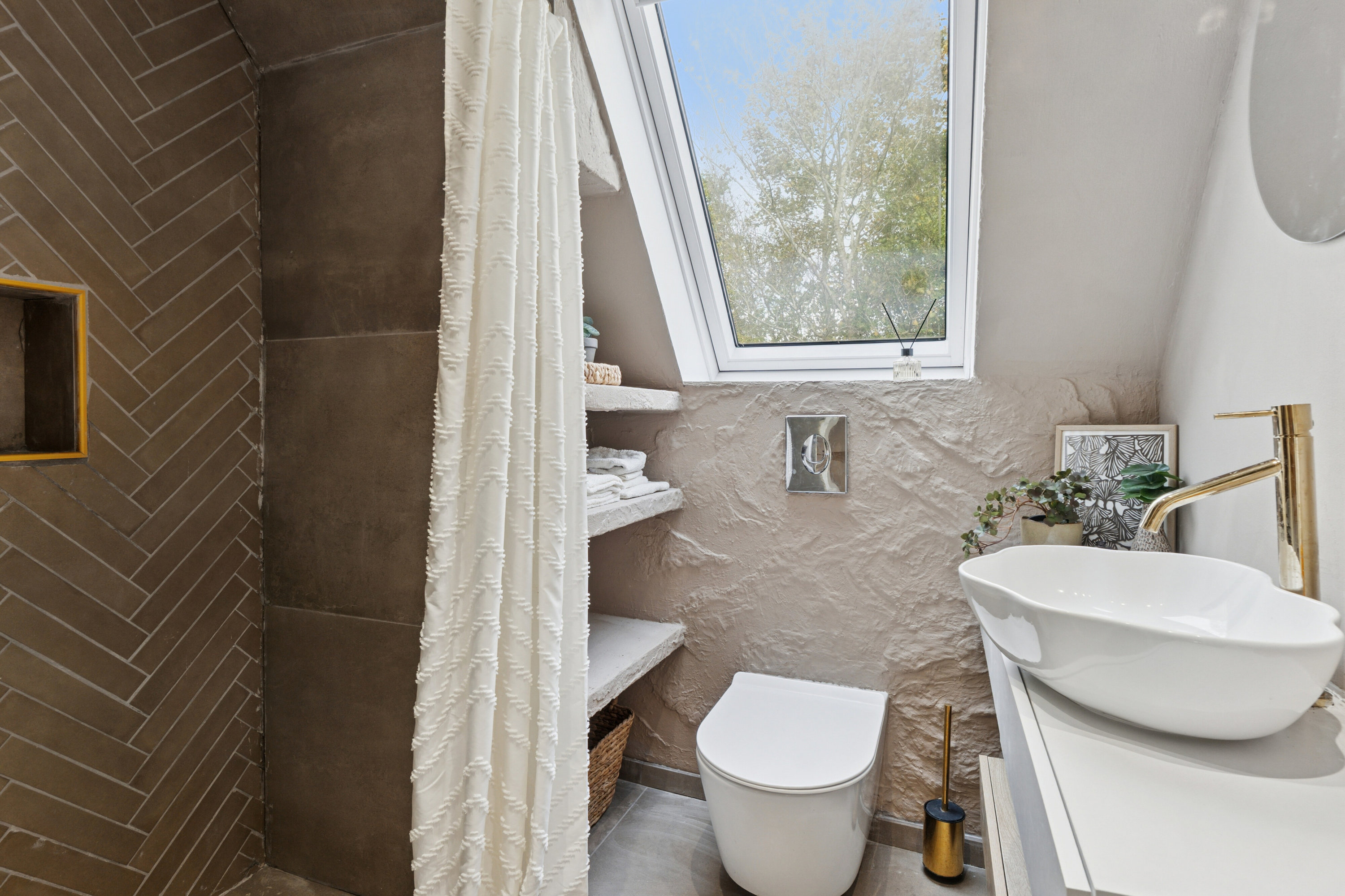 Fremhævet badeværelse billede i fuldskærmstilstand. Billede af Værslev Bygade 9B, Værslev, 4400 Kalundborg