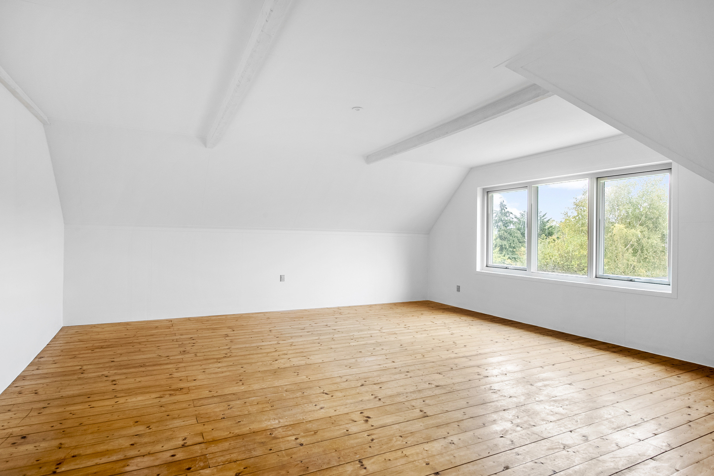 Fremhævet værelse billede i fuldskærmstilstand. Billede af Alrøvej 104, Amstrup, 8300 Odder