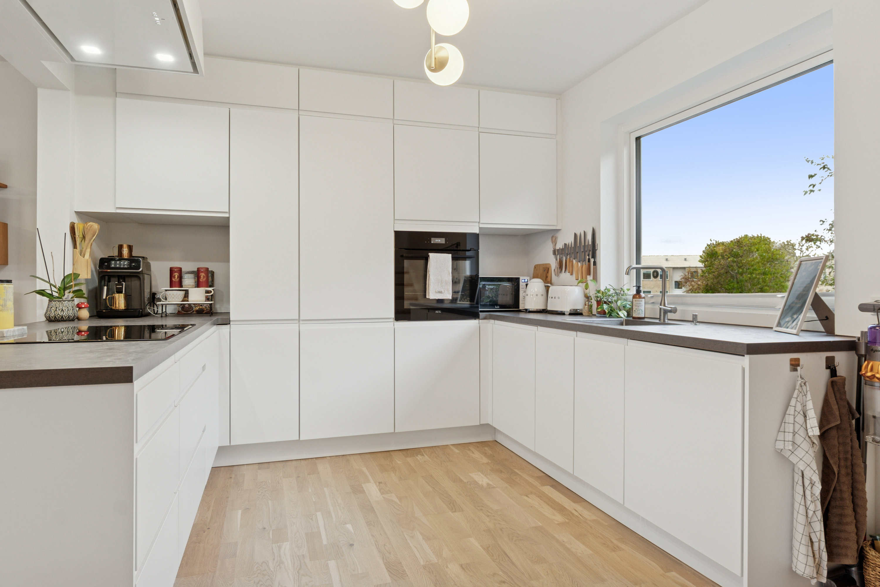 Miniaturebillede 2: køkken. Billede af Bibliotekvej 30, 2650 Hvidovre