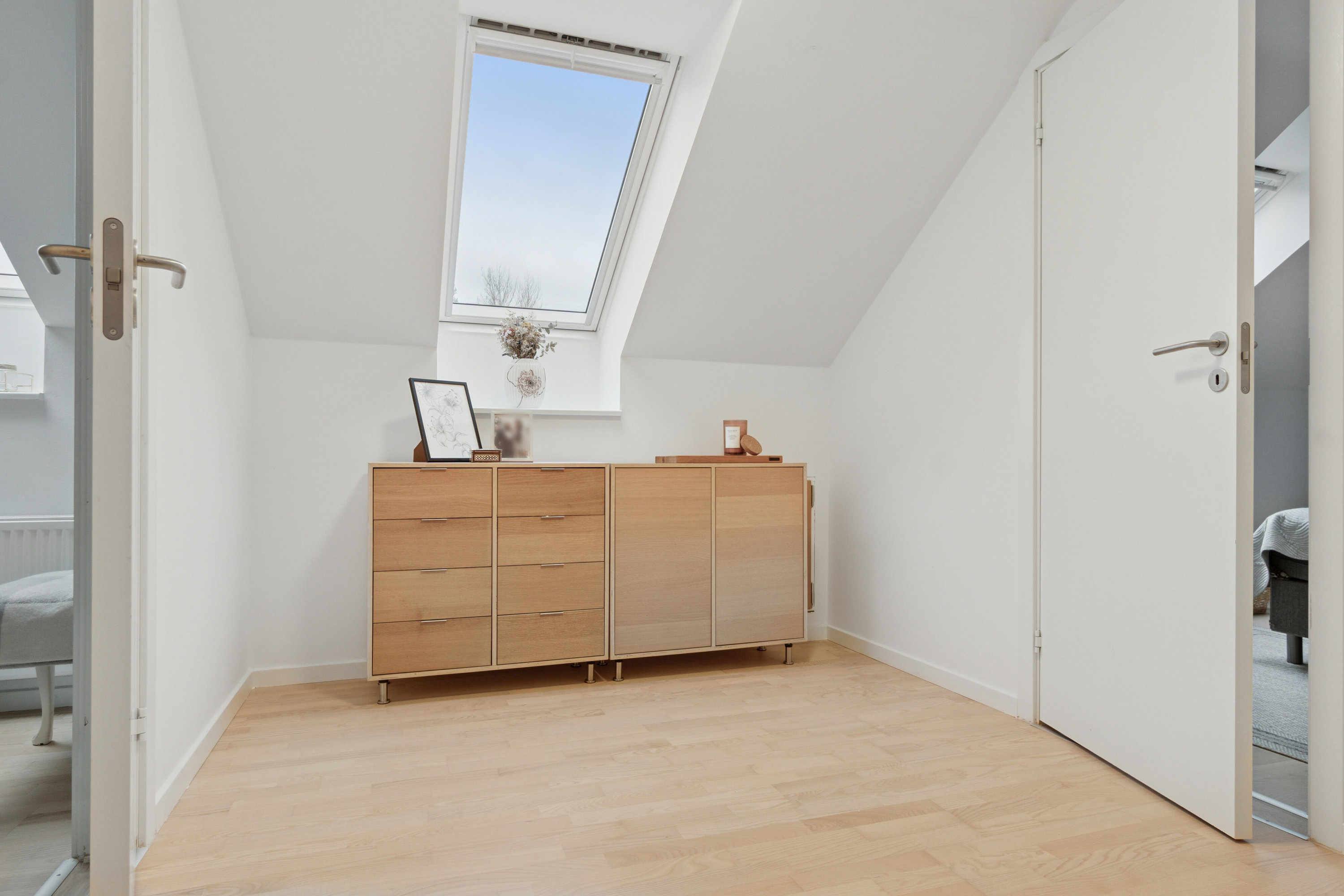 Fremhævet værelse billede i fuldskærmstilstand. Billede af Bibliotekvej 30, 2650 Hvidovre