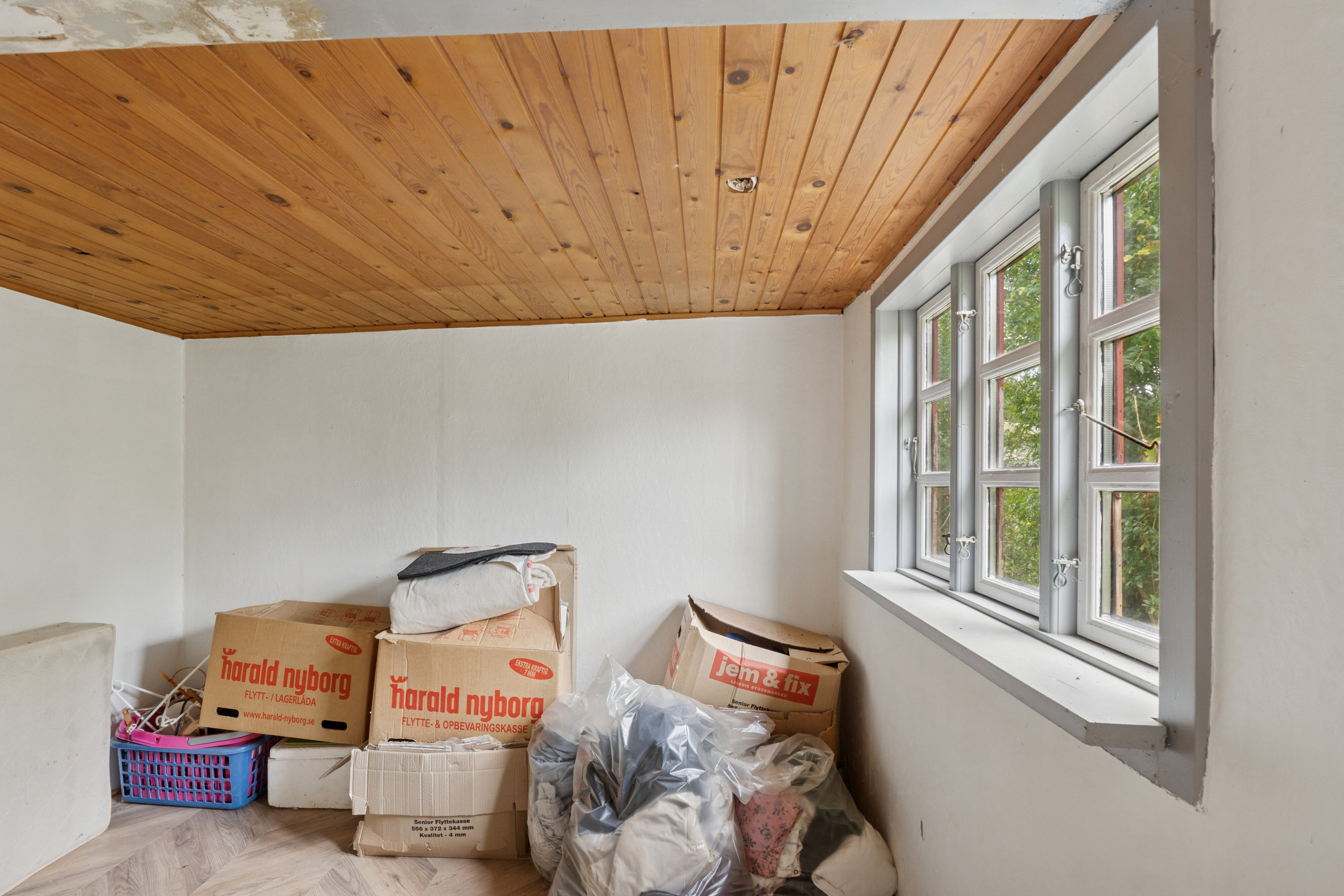 Fremhævet værelse billede i fuldskærmstilstand. Billede af Nostrupvej 18, 4400 Kalundborg