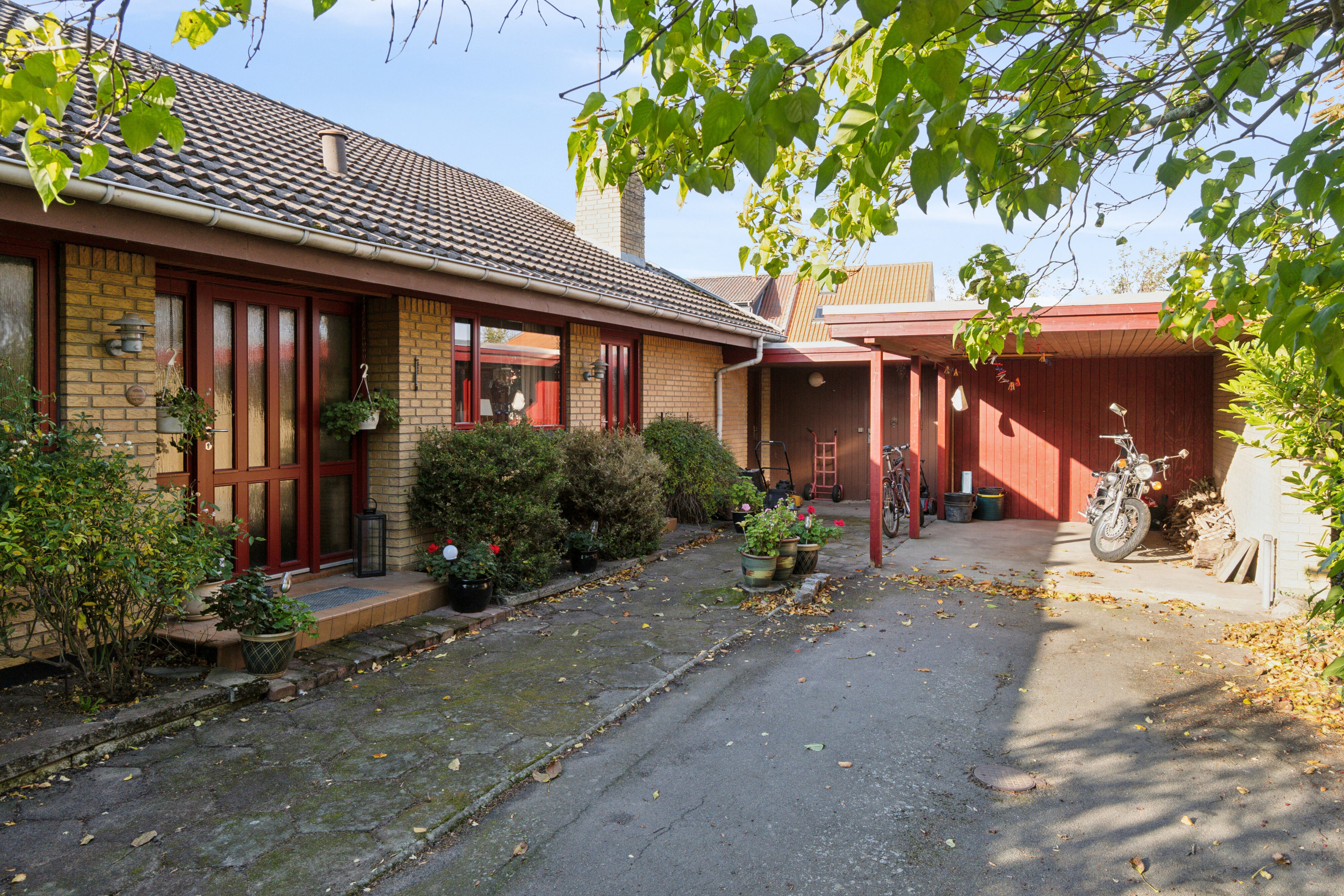 Miniaturebillede 1: udendørs. Billede af Pingels Alle 72, Rønne, 3700 Rønne