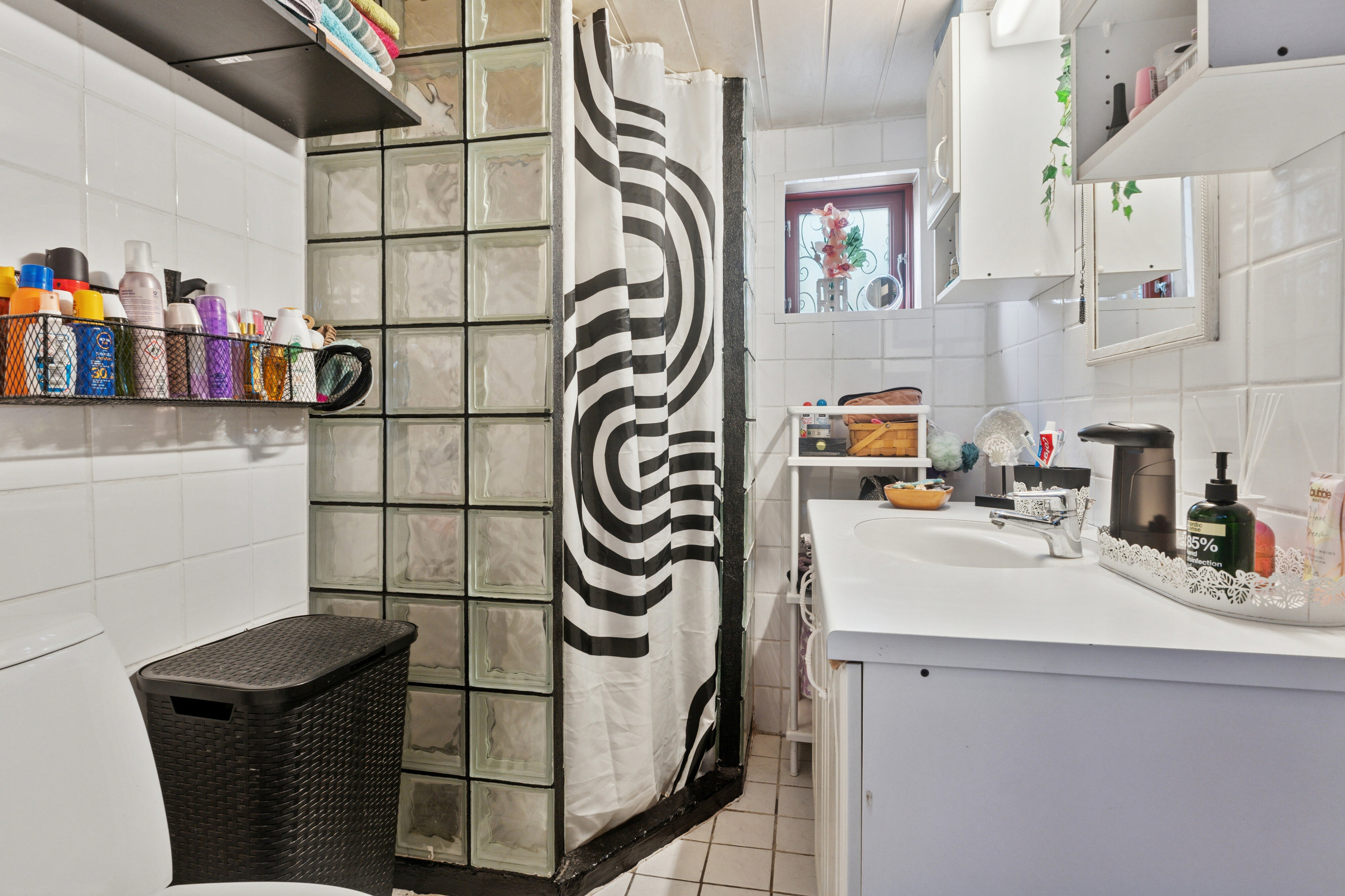 Fremhævet badeværelse billede i fuldskærmstilstand. Billede af Havnevej 53, 4230 Skælskør