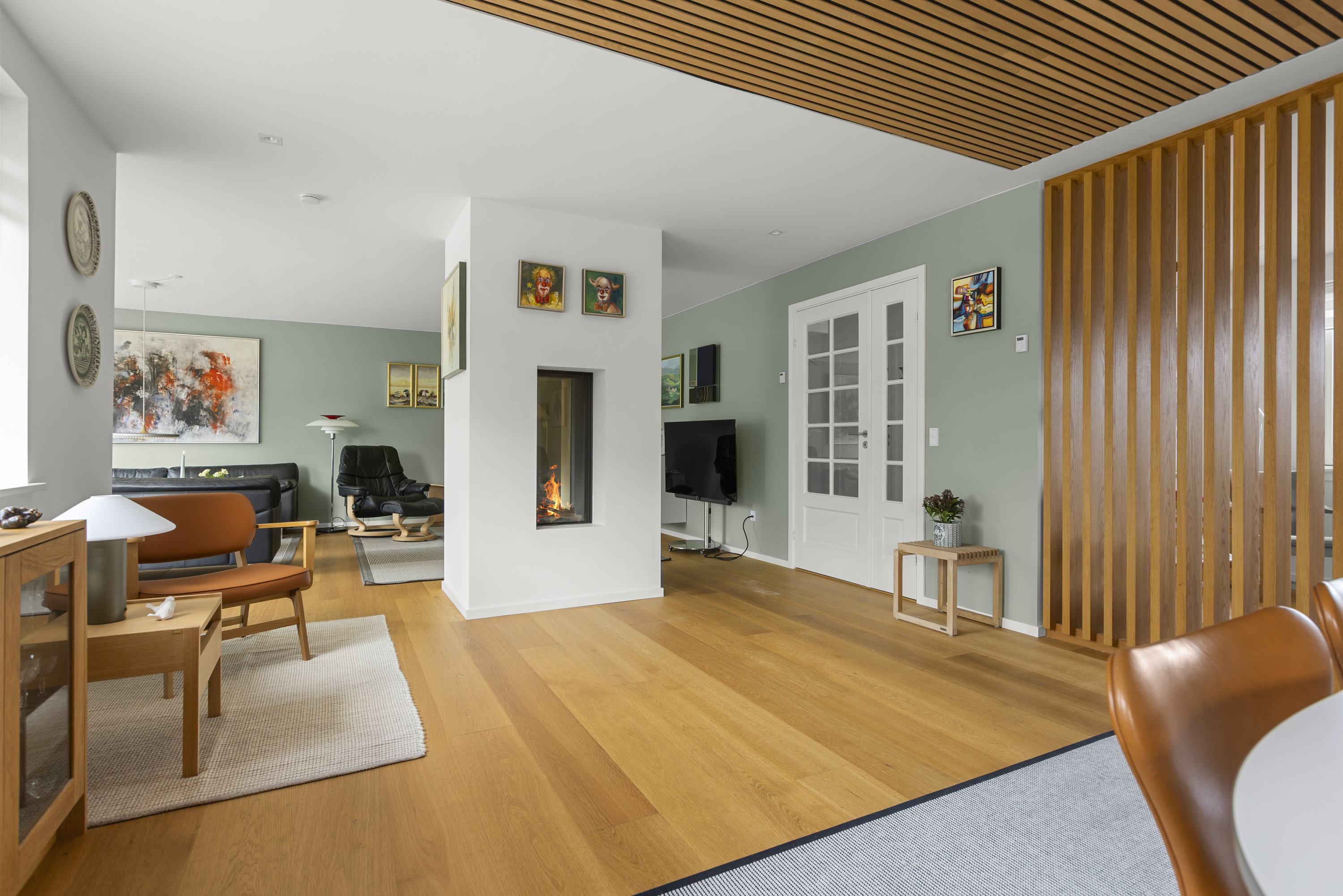 Fremhævet stue billede i fuldskærmstilstand. Billede af Peter Damsvej 29, 4180 Sorø