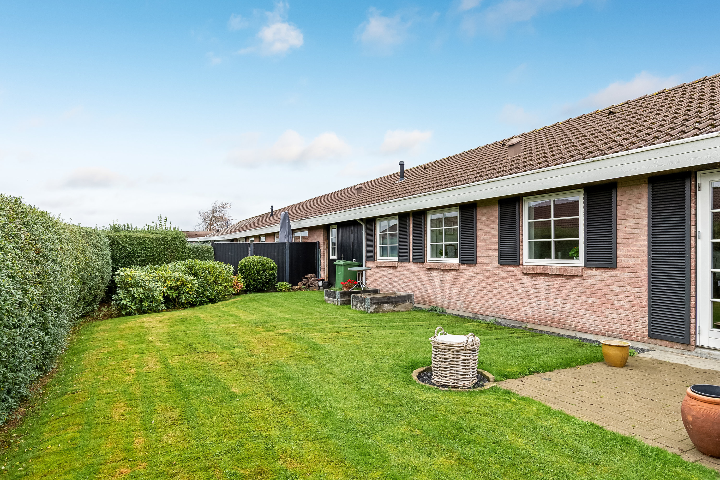 Fremhævet have billede i fuldskærmstilstand. Billede af Prangerager 84, Bredballe, 7120 Vejle Øst