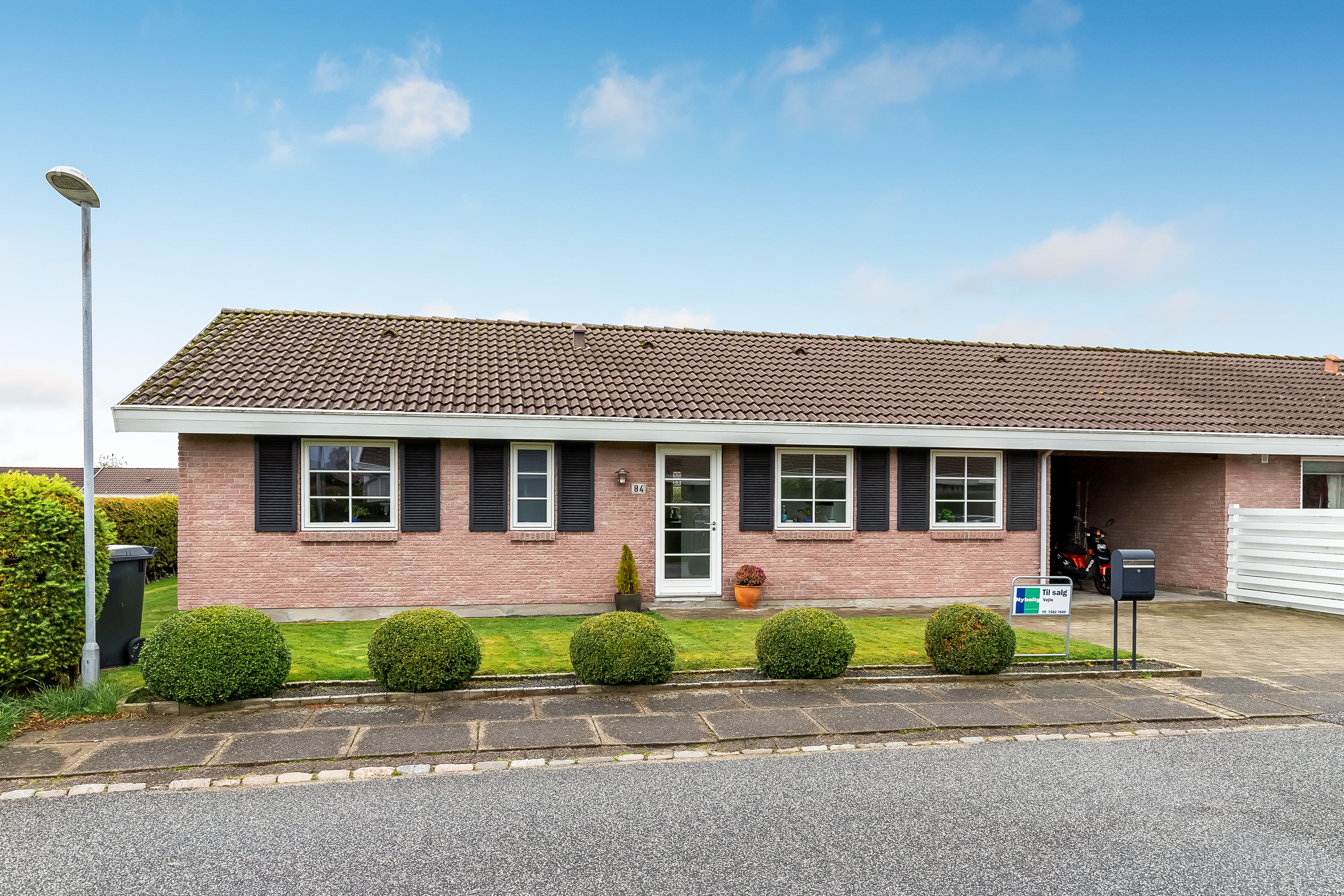 Fremhævet ejendommen billede i fuldskærmstilstand. Billede af Prangerager 84, Bredballe, 7120 Vejle Øst