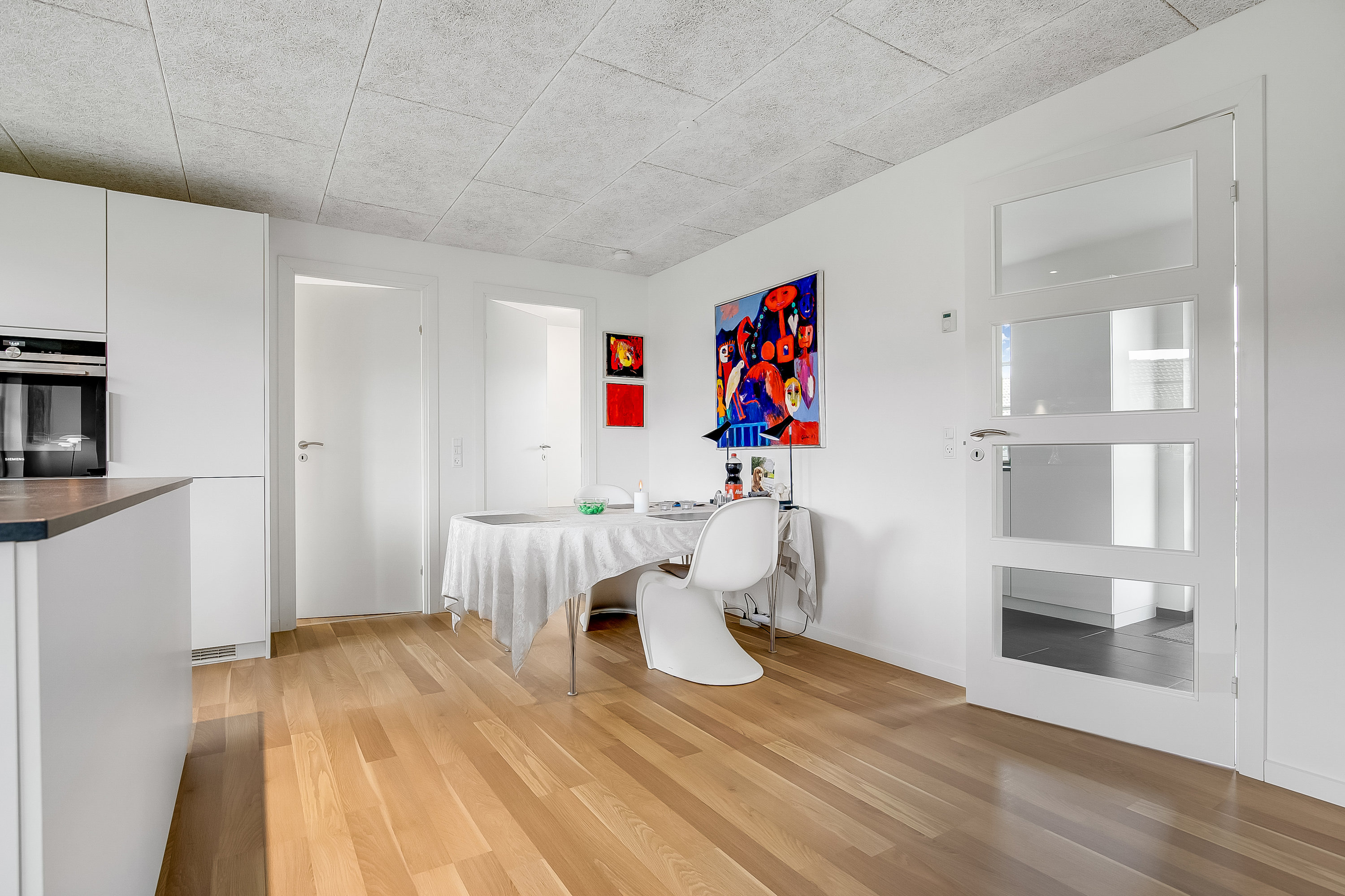 Fremhævet køkken alrum billede i fuldskærmstilstand. Billede af Prangerager 84, Bredballe, 7120 Vejle Øst