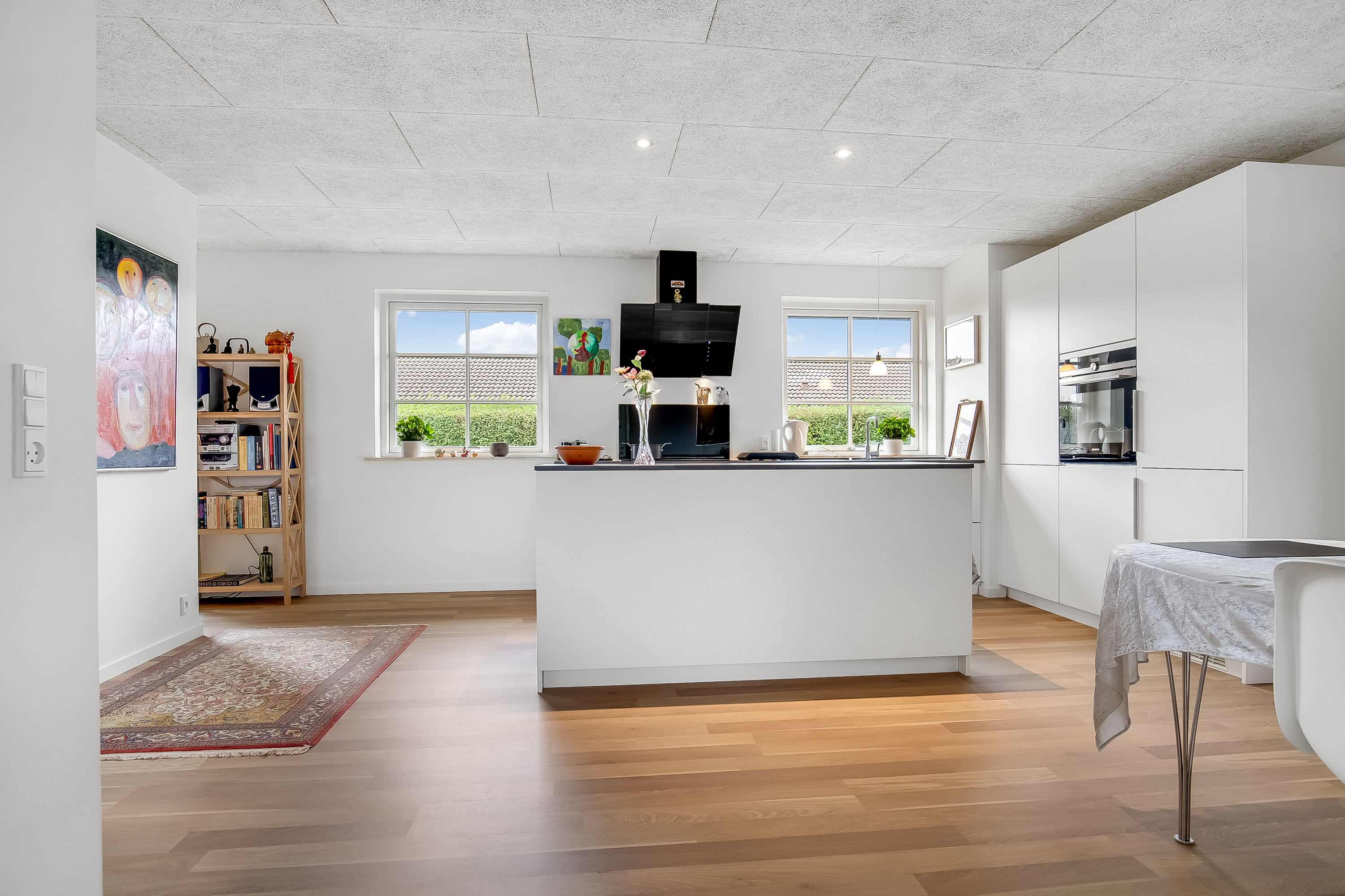 Miniaturebillede 2: køkken alrum. Billede af Prangerager 84, Bredballe, 7120 Vejle Øst