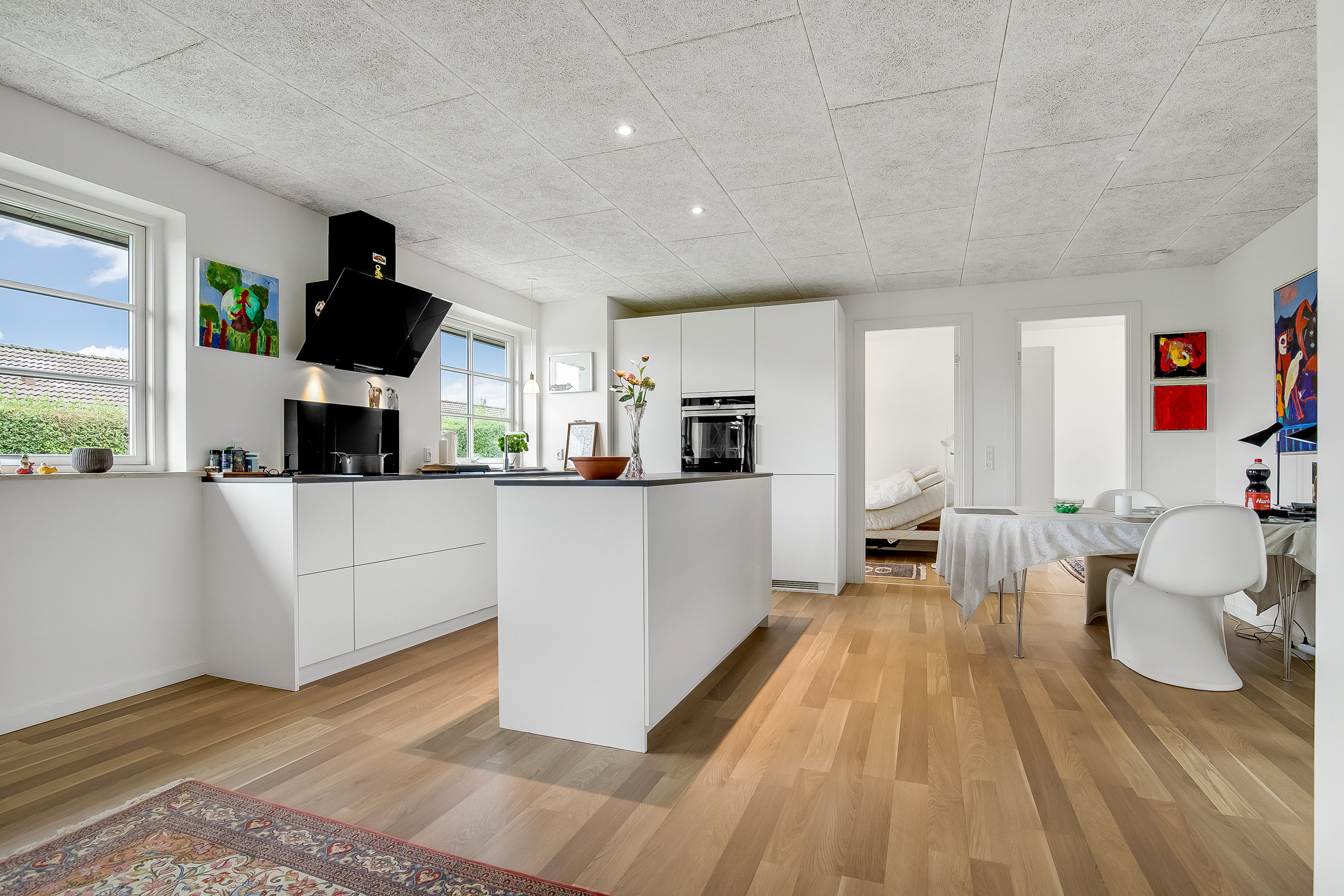 Fremhævet køkken alrum billede i fuldskærmstilstand. Billede af Prangerager 84, Bredballe, 7120 Vejle Øst