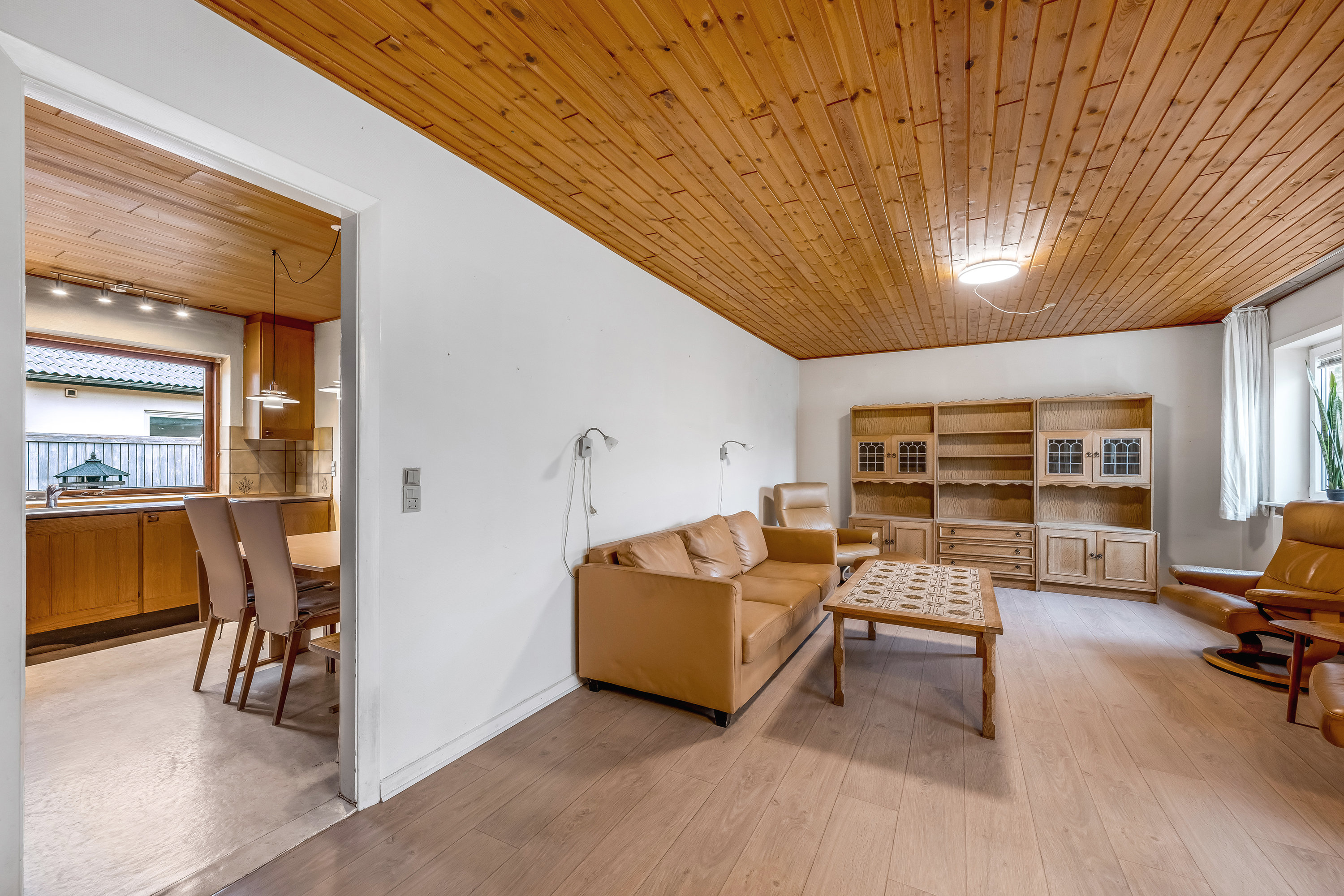 Fremhævet stue billede i fuldskærmstilstand. Billede af Tjørnevej 17, 6880 Tarm