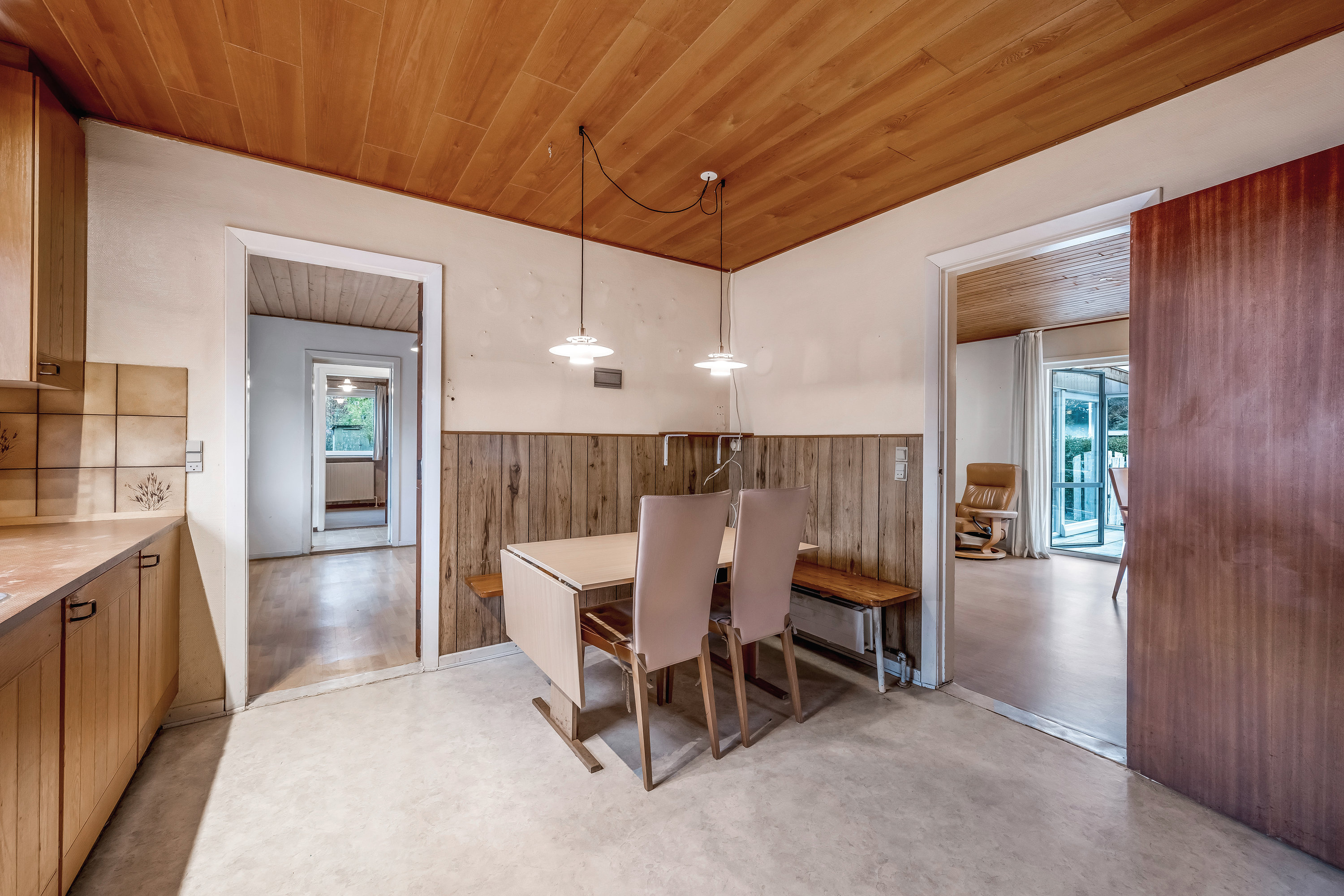 Fremhævet køkken billede i fuldskærmstilstand. Billede af Tjørnevej 17, 6880 Tarm