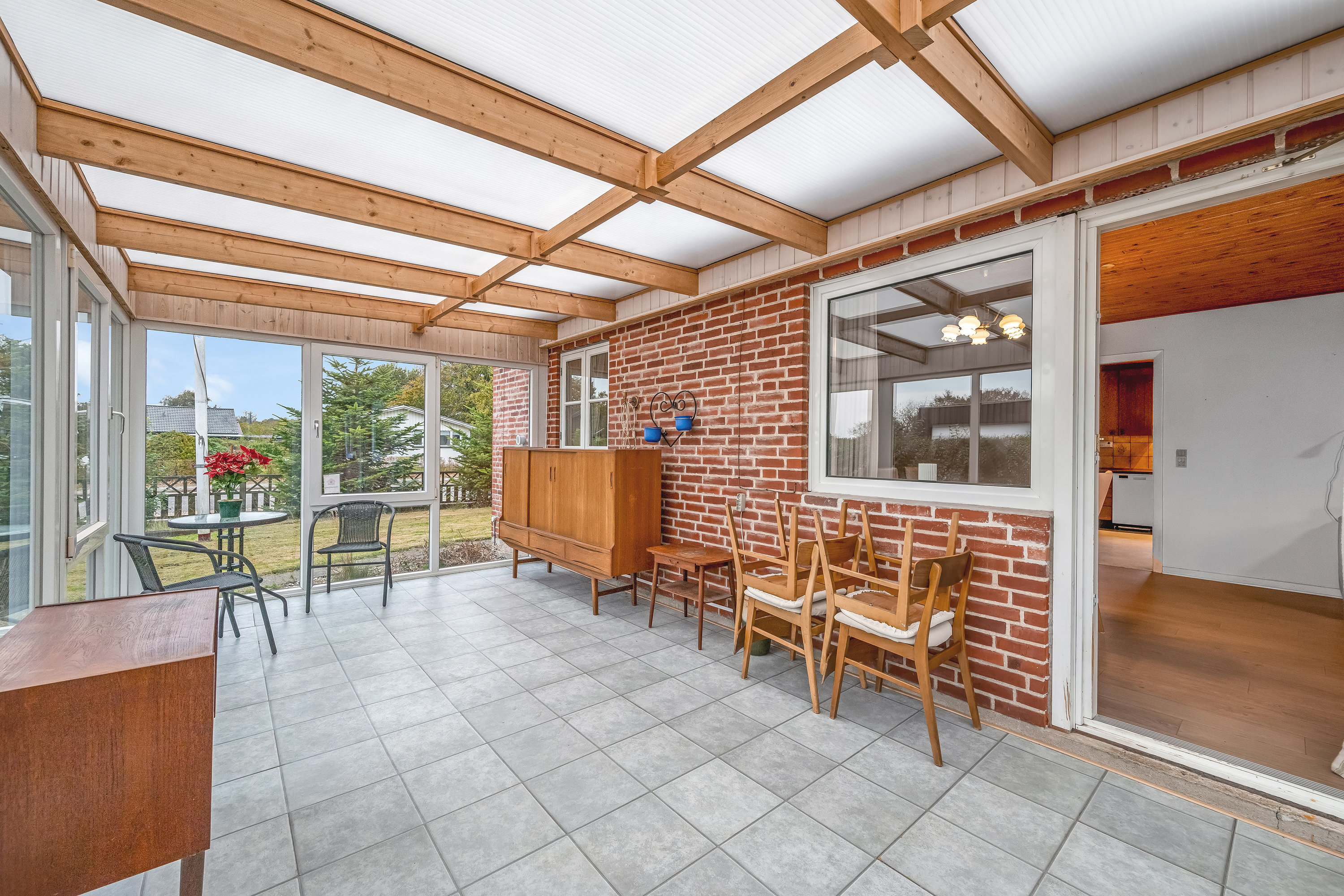 Fremhævet udestue billede i fuldskærmstilstand. Billede af Tjørnevej 17, 6880 Tarm