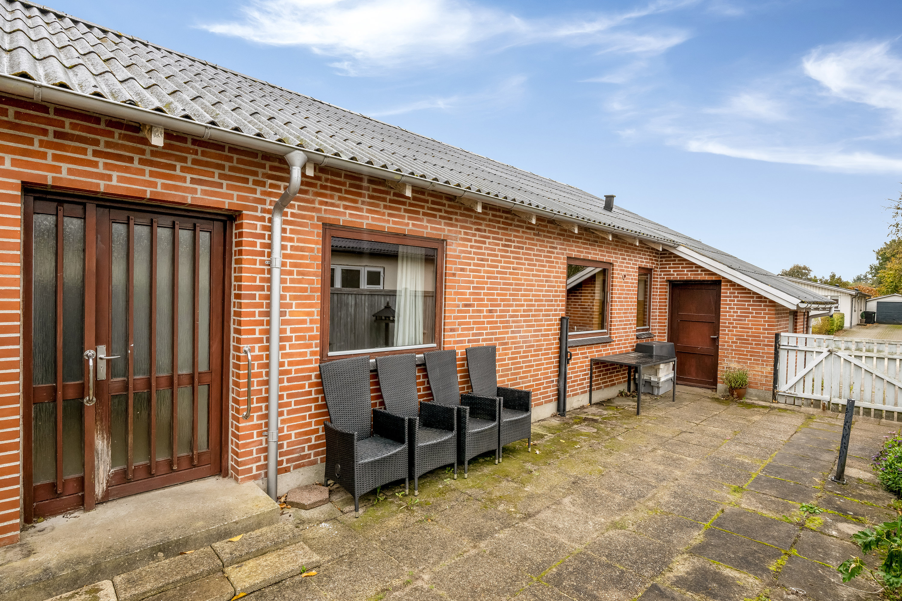 Fremhævet terrasse billede i fuldskærmstilstand. Billede af Tjørnevej 17, 6880 Tarm