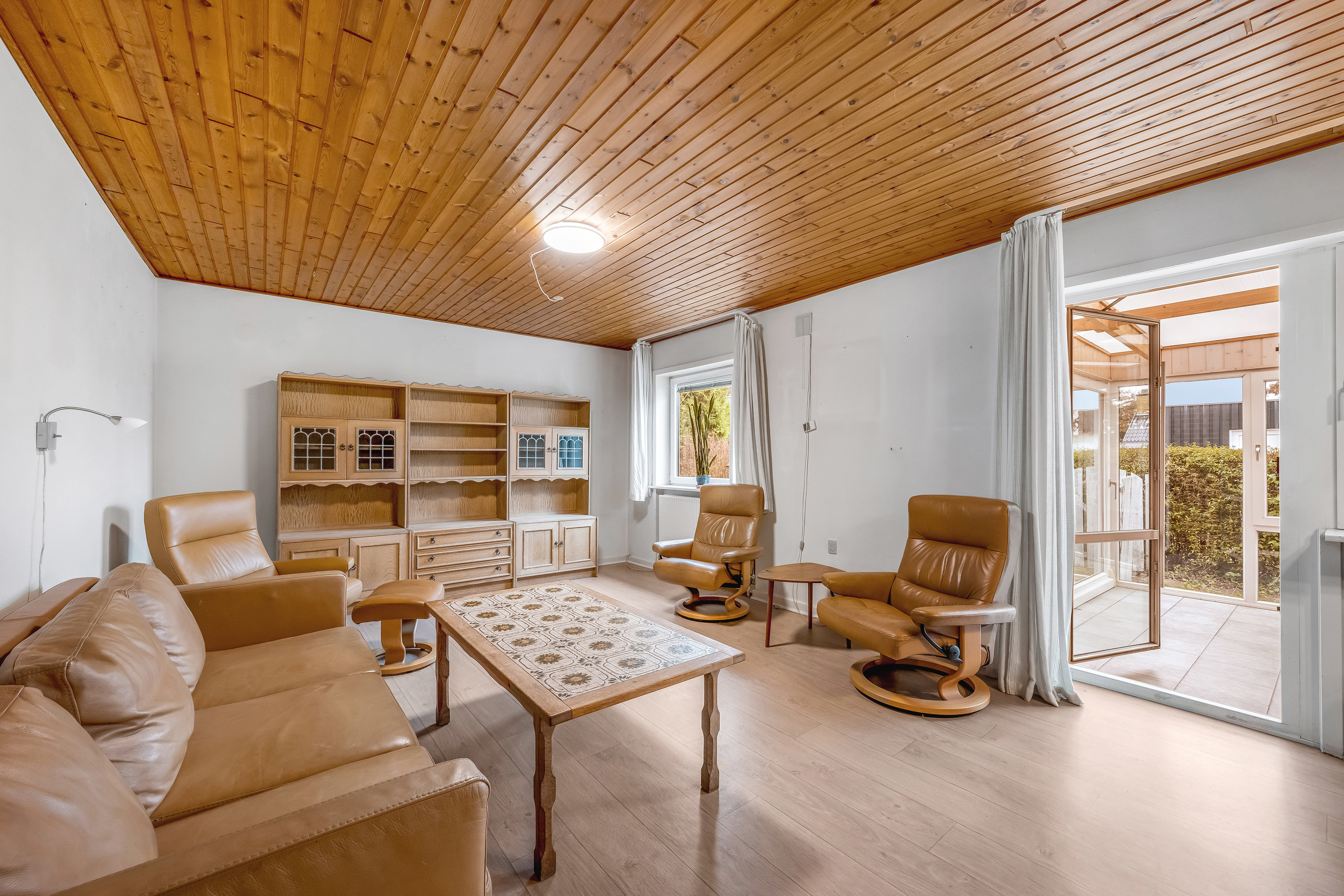 Fremhævet stue billede i fuldskærmstilstand. Billede af Tjørnevej 17, 6880 Tarm