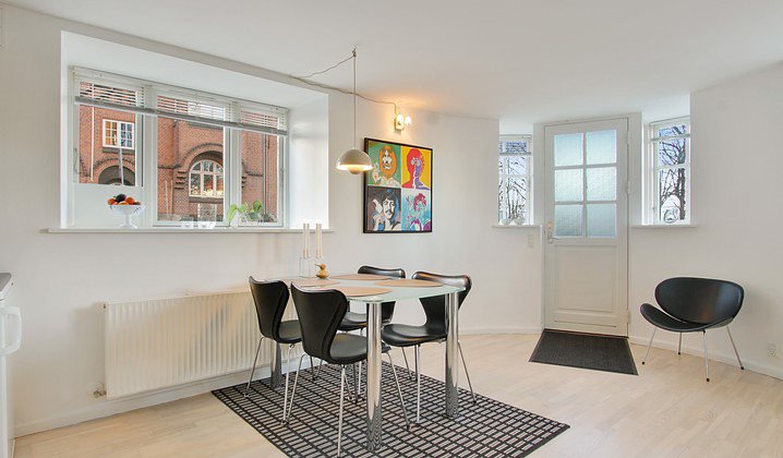 Fremhævet  billede i fuldskærmstilstand. Billede af Ewaldsgade 14, kld.., 8000 Aarhus C