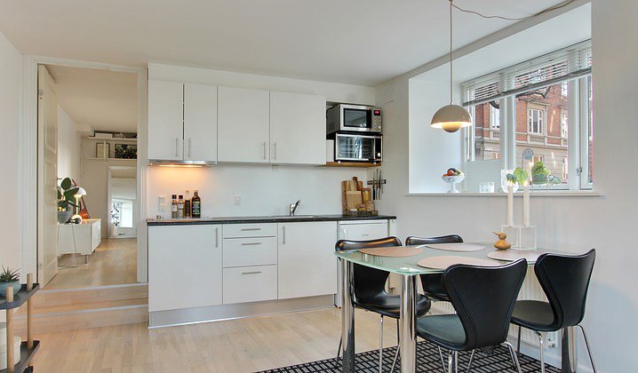 Fremhævet  billede i fuldskærmstilstand. Billede af Ewaldsgade 14, kld.., 8000 Aarhus C