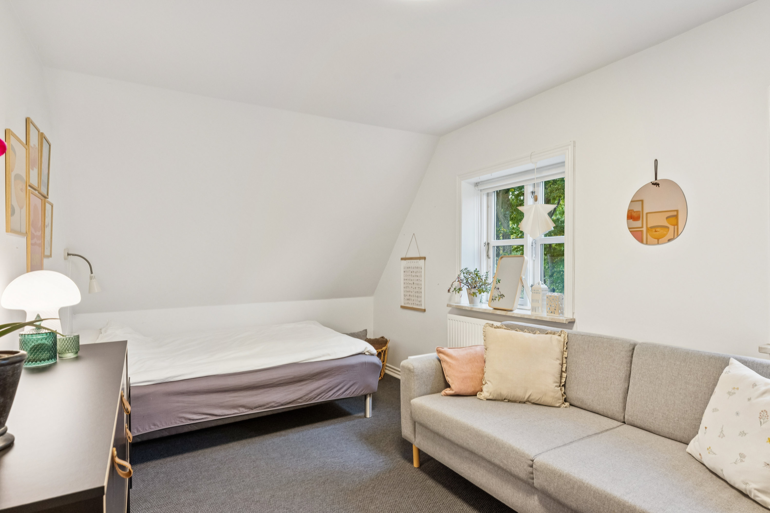 Fremhævet værelse billede i fuldskærmstilstand. Billede af Ribevej 46, Egebæk, 6760 Ribe