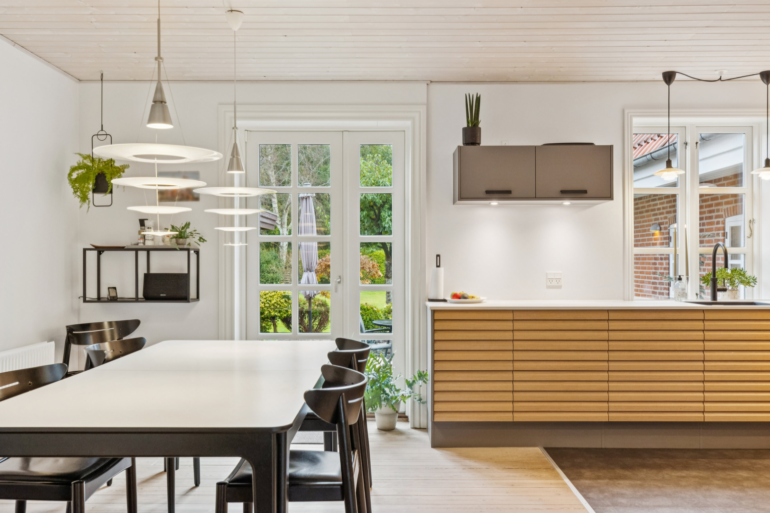 Fremhævet køkken alrum billede i fuldskærmstilstand. Billede af Ribevej 46, Egebæk, 6760 Ribe