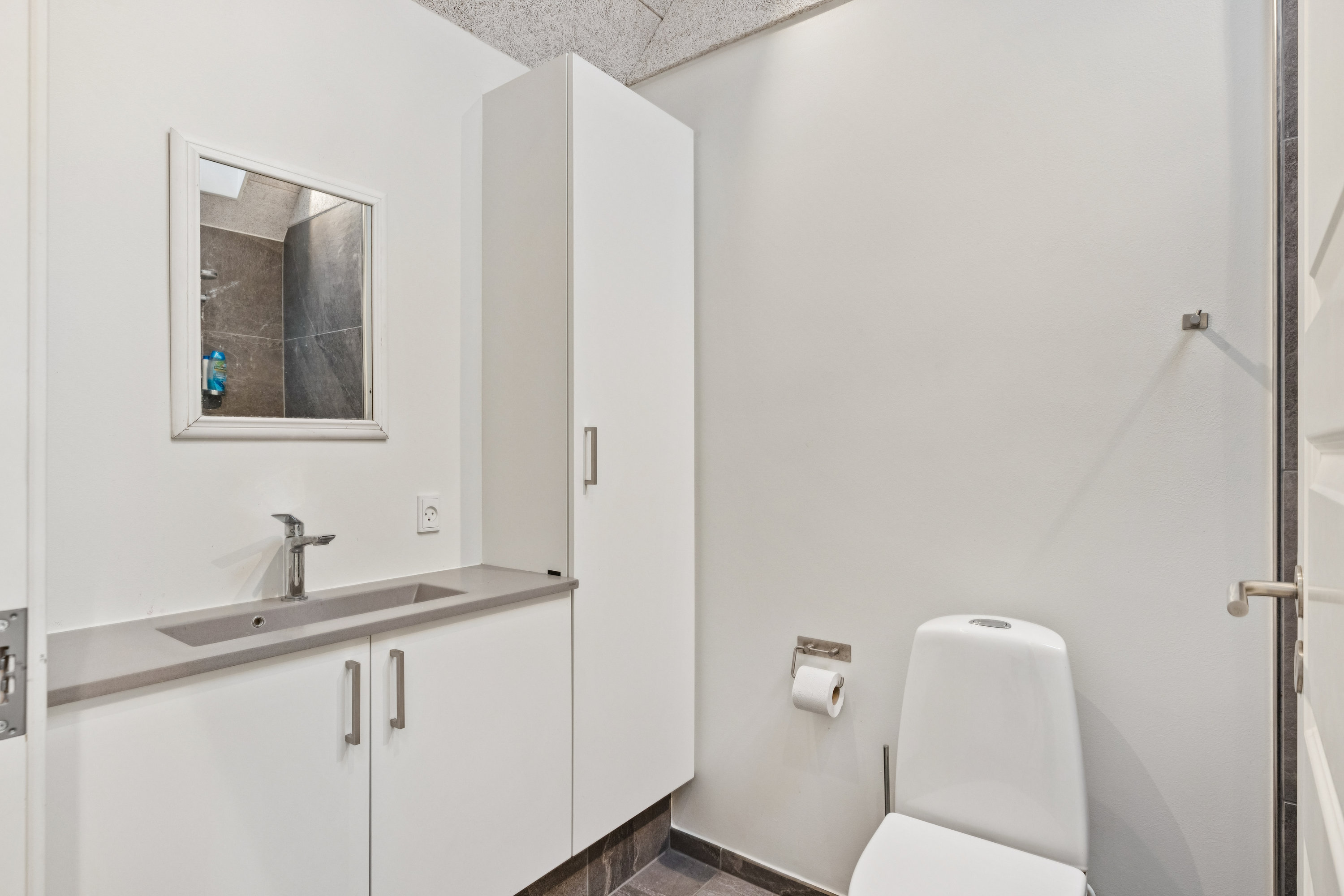 Fremhævet badeværelse billede i fuldskærmstilstand. Billede af Nørregade 44, 6690 Gørding