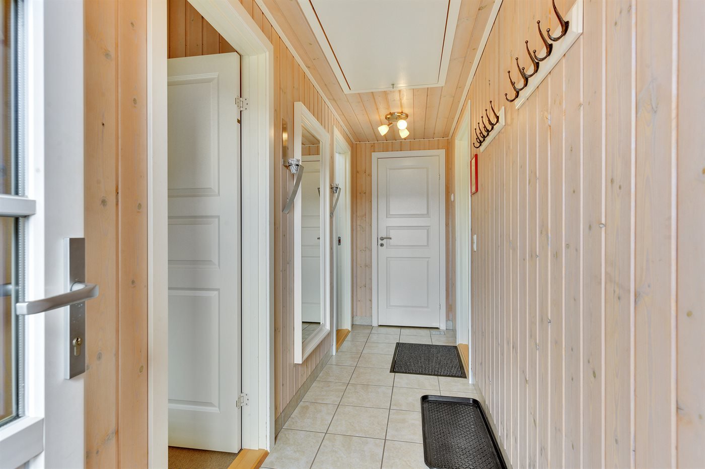 Fremhævet gang  billede i fuldskærmstilstand. Billede af Syrenvej 75, Stauning, 6900 Skjern