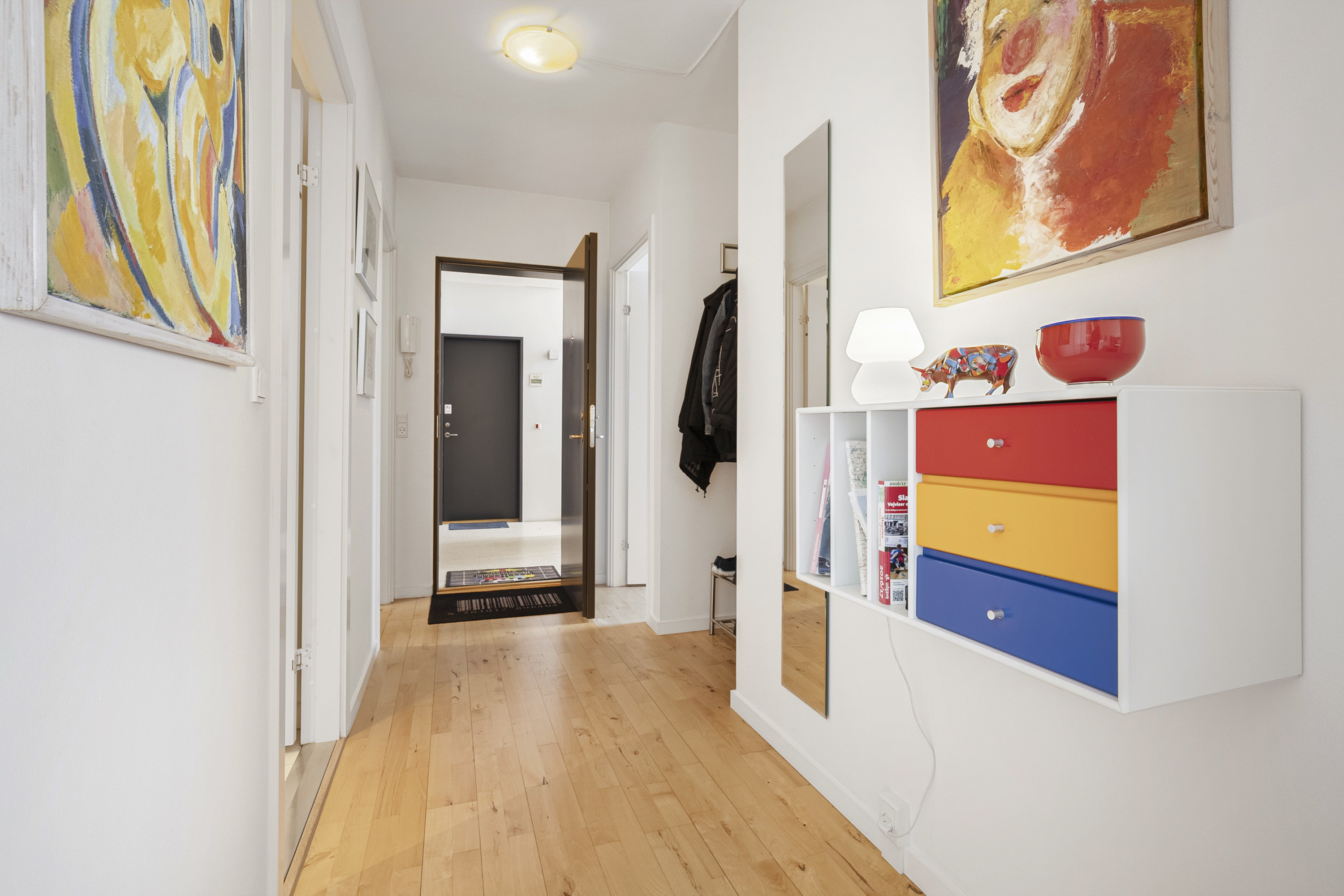 Fremhævet entré billede i fuldskærmstilstand. Billede af Strandvej 37, 2. tv., 4220 Korsør