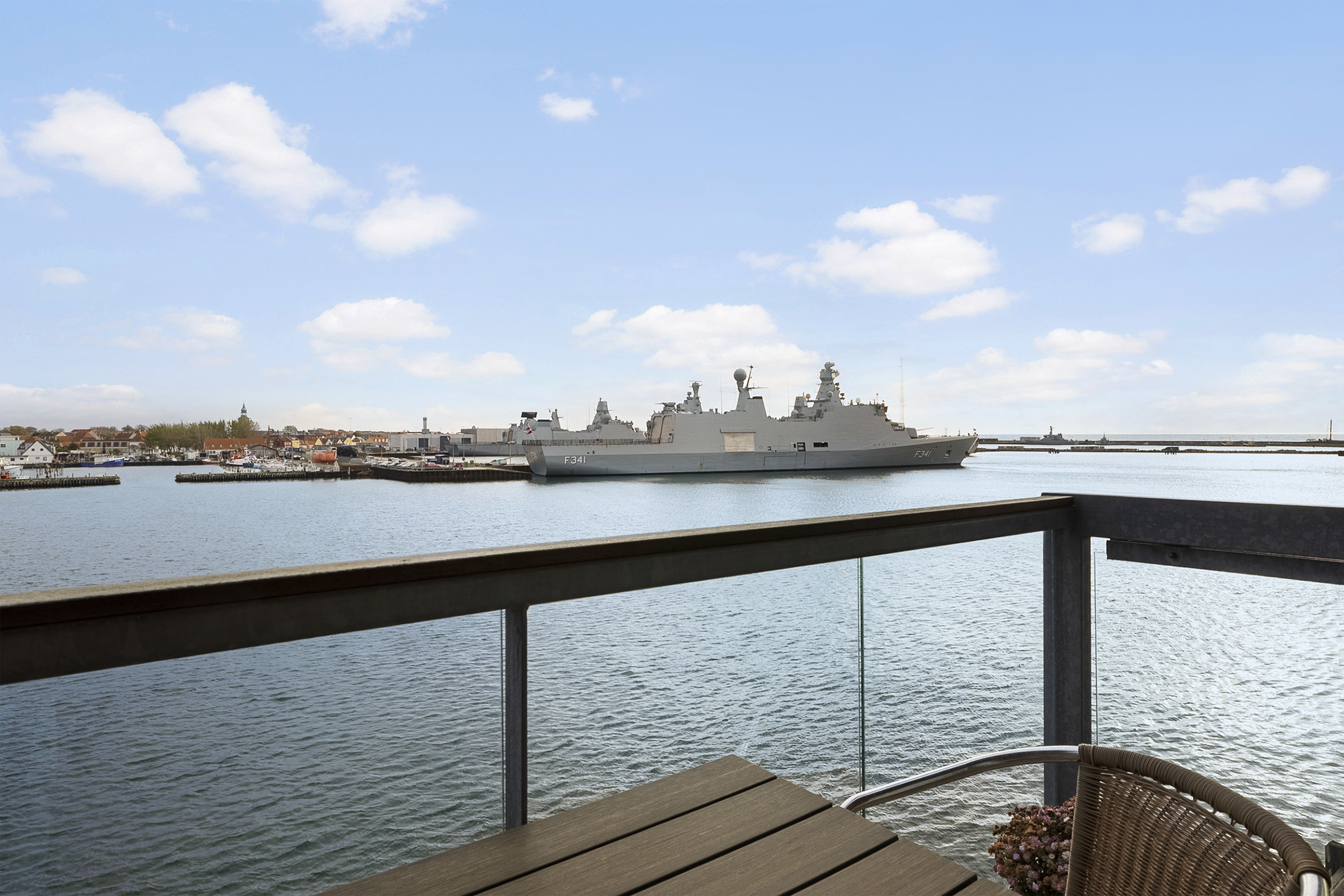 Fremhævet altan billede i fuldskærmstilstand. Billede af Strandvej 37, 2. tv., 4220 Korsør