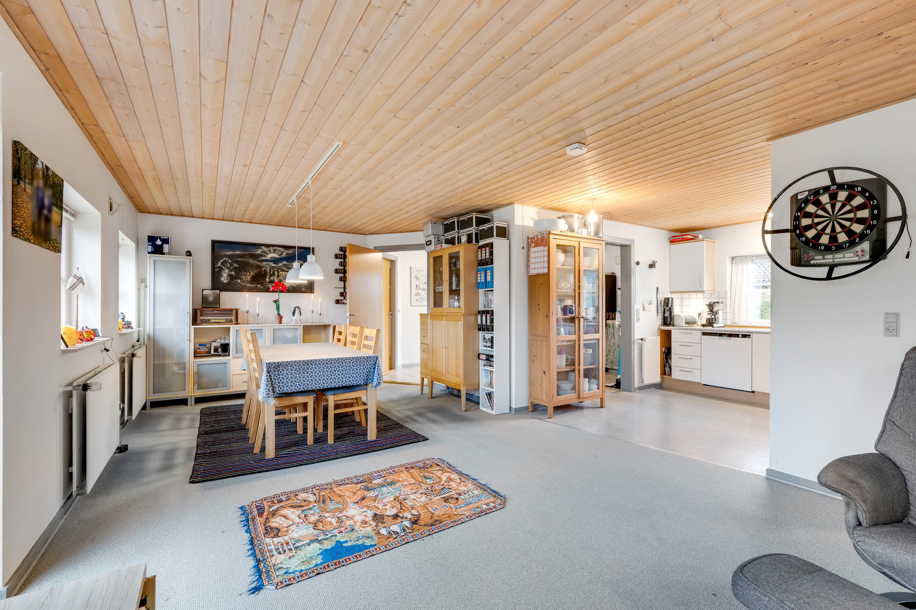 Fremhævet stue billede i fuldskærmstilstand. Billede af Parkalle 5B, Lunde, 6830 Nørre Nebel