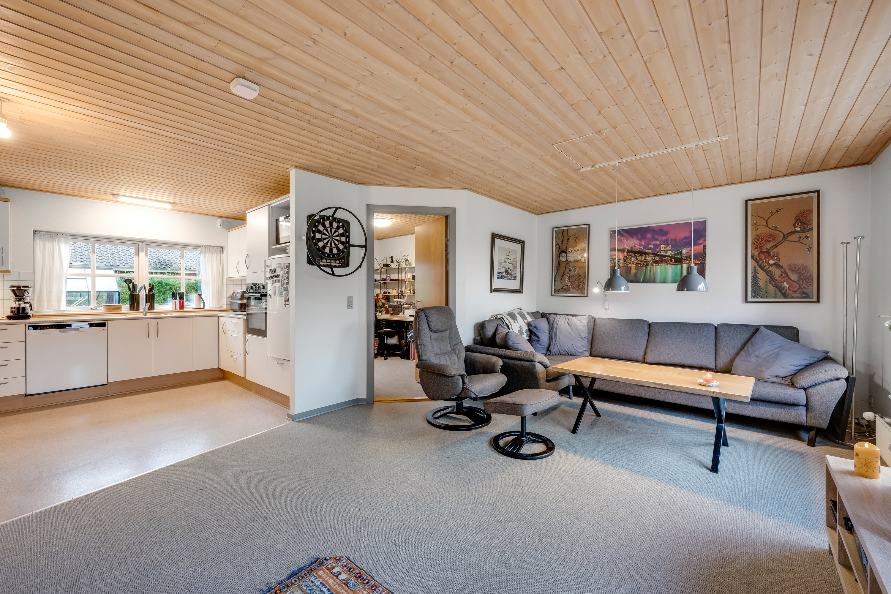 Fremhævet stue billede i fuldskærmstilstand. Billede af Parkalle 5B, Lunde, 6830 Nørre Nebel