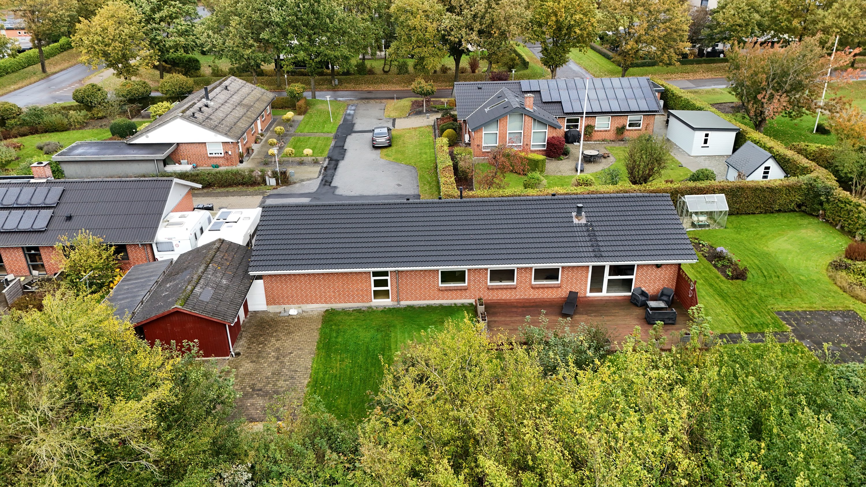 Fremhævet luftfoto billede i fuldskærmstilstand. Billede af Valmuevej 6, 9500 Hobro