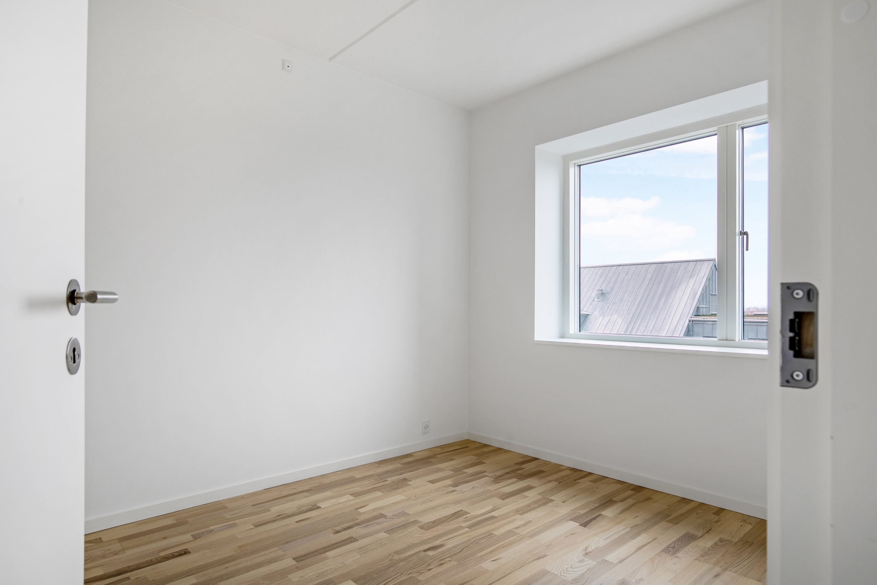 Fremhævet  billede i fuldskærmstilstand. Billede af Gammel Køge Landevej 22N, 2. th., 2500 Valby