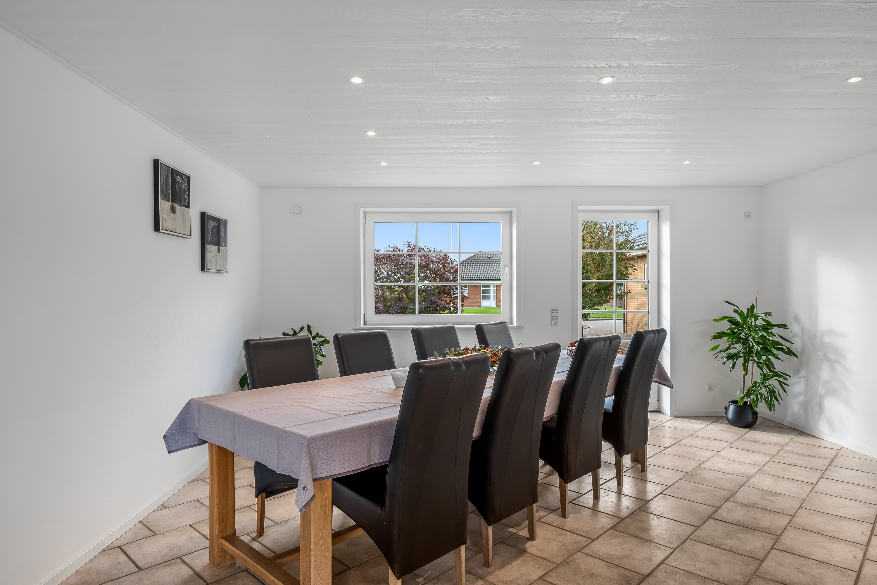 Fremhævet stue billede i fuldskærmstilstand. Billede af Ahornvej 20, Abild, 6270 Tønder