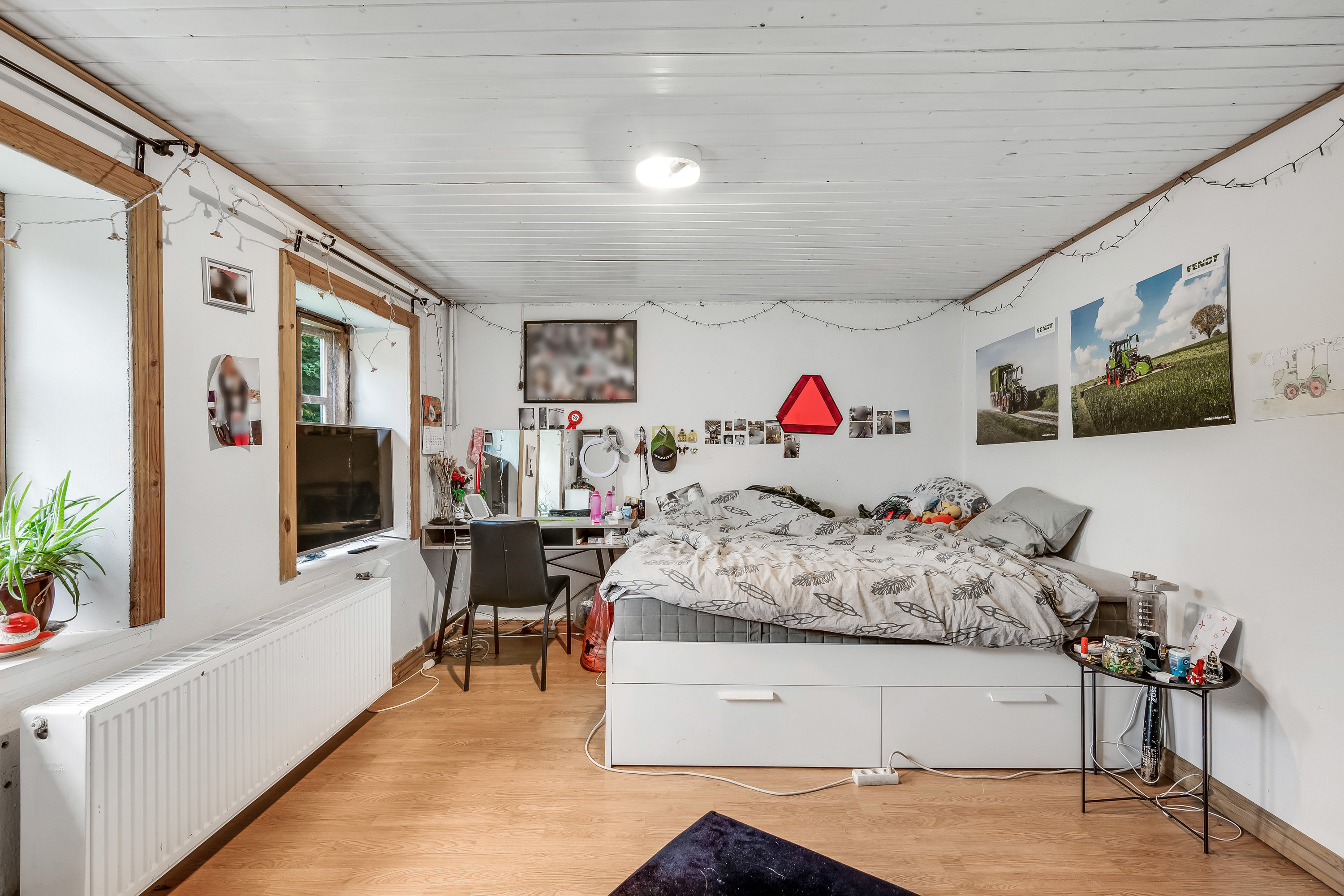 Fremhævet soveværelse billede i fuldskærmstilstand. Billede af Fogderup Bygade 19, 6372 Bylderup-Bov