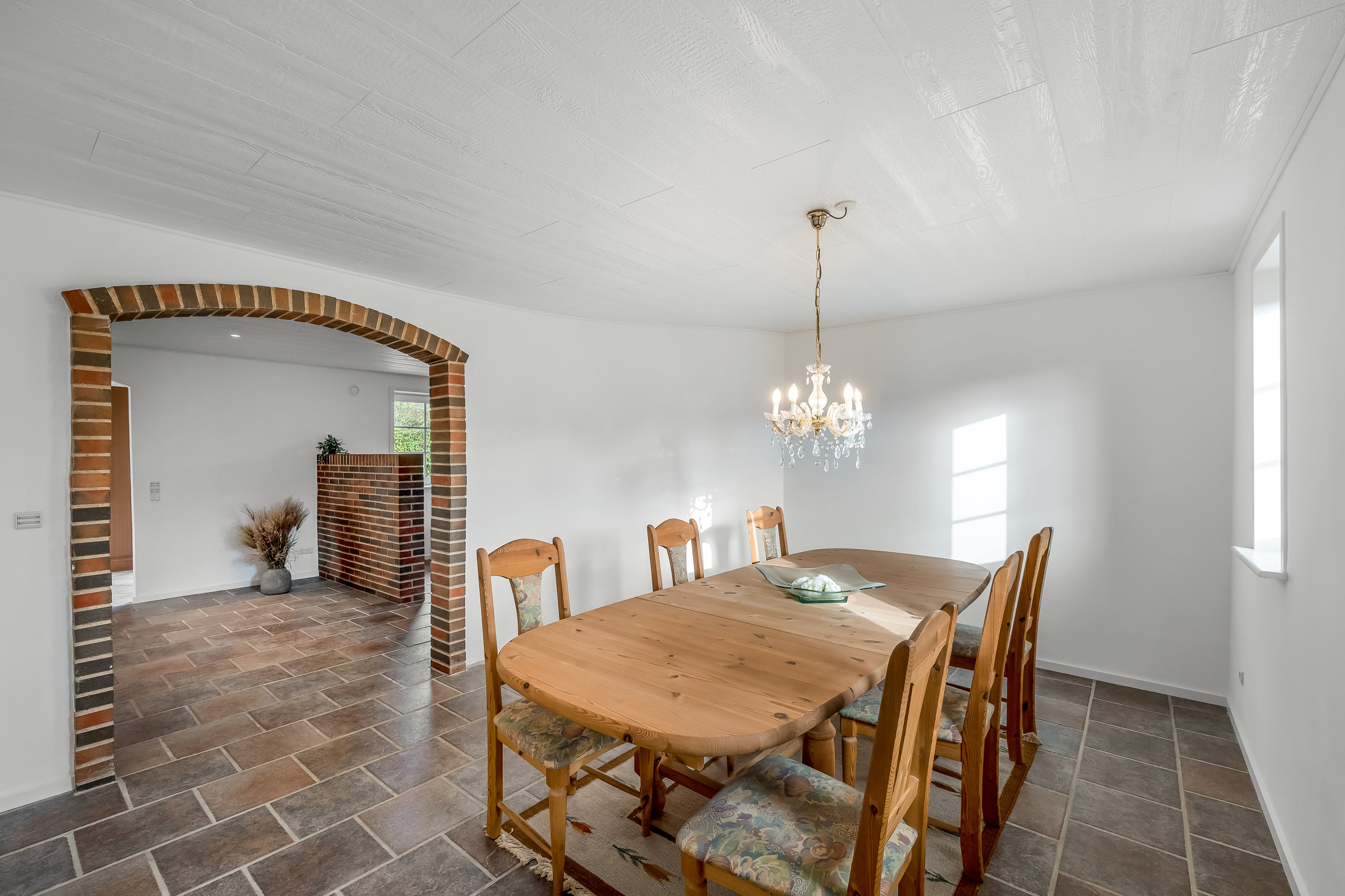 Fremhævet stue billede i fuldskærmstilstand. Billede af Ahornvej 20, Abild, 6270 Tønder