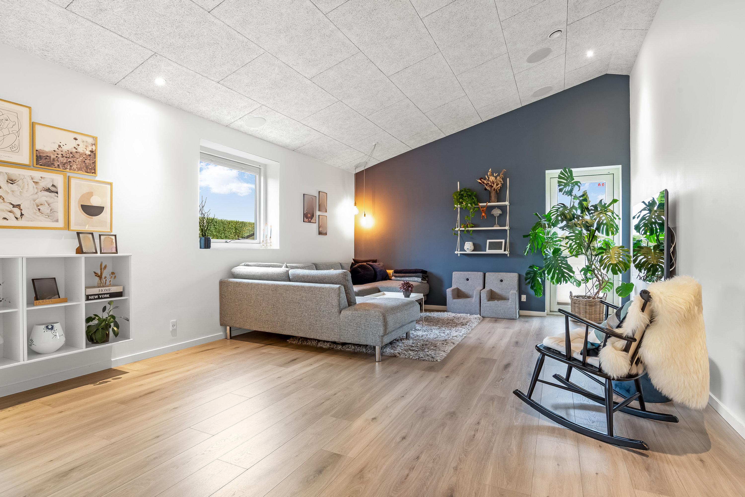 Fremhævet stue billede i fuldskærmstilstand. Billede af Folden 25, 7500 Holstebro