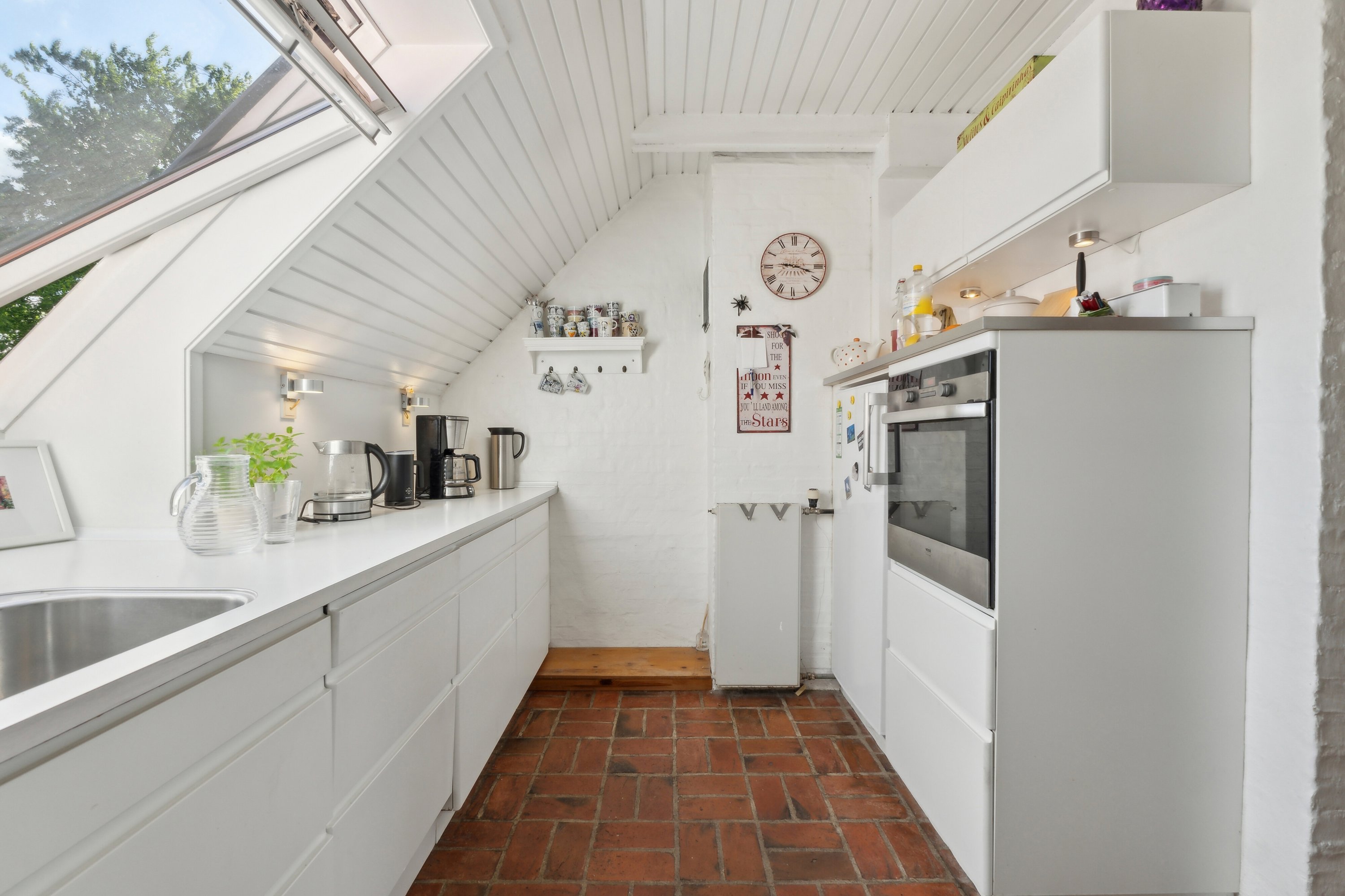 Fremhævet køkken billede i fuldskærmstilstand. Billede af Kølstrupvej 41, 5330 Munkebo