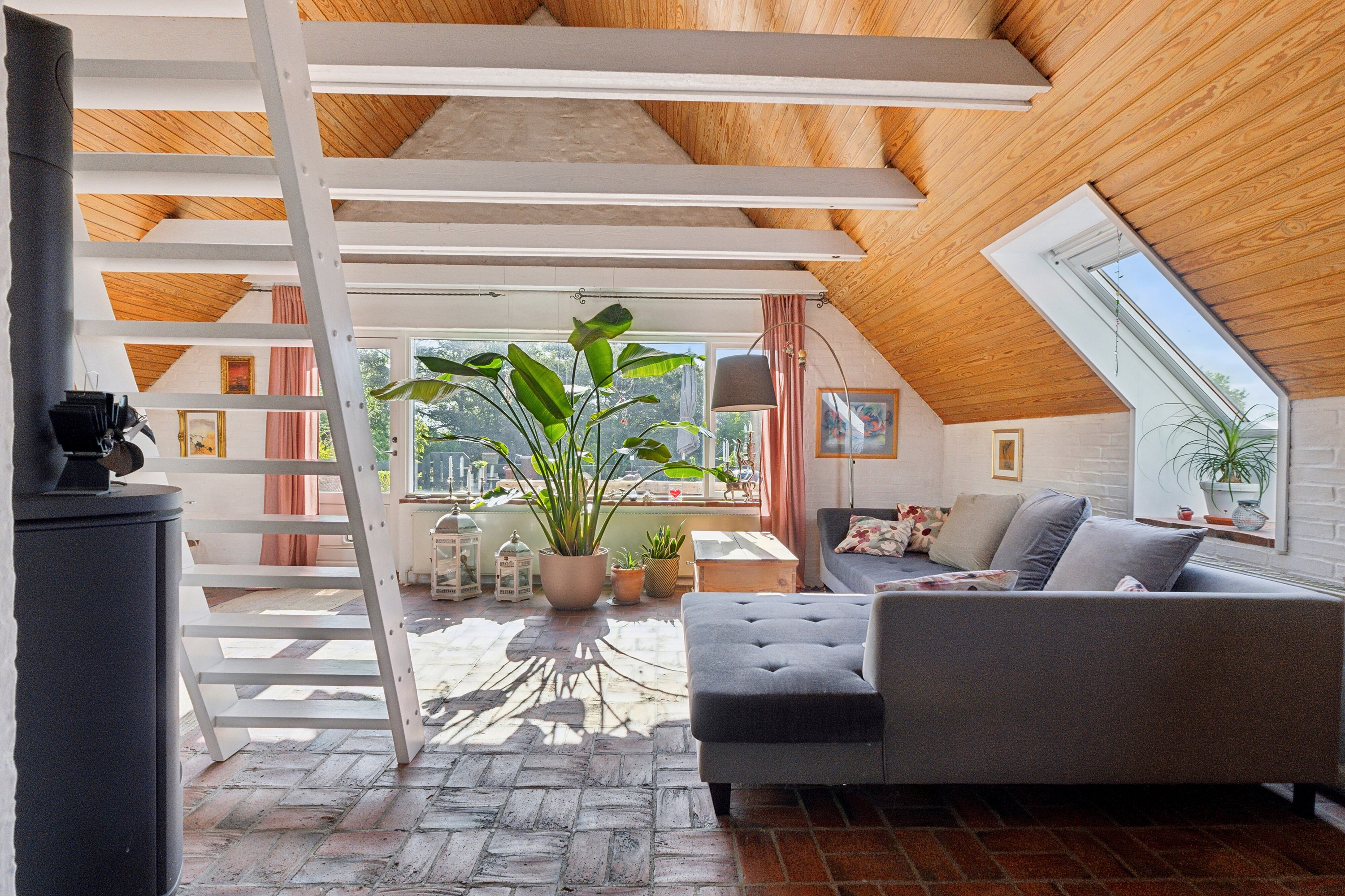 Fremhævet værelse billede i fuldskærmstilstand. Billede af Kølstrupvej 41, 5330 Munkebo