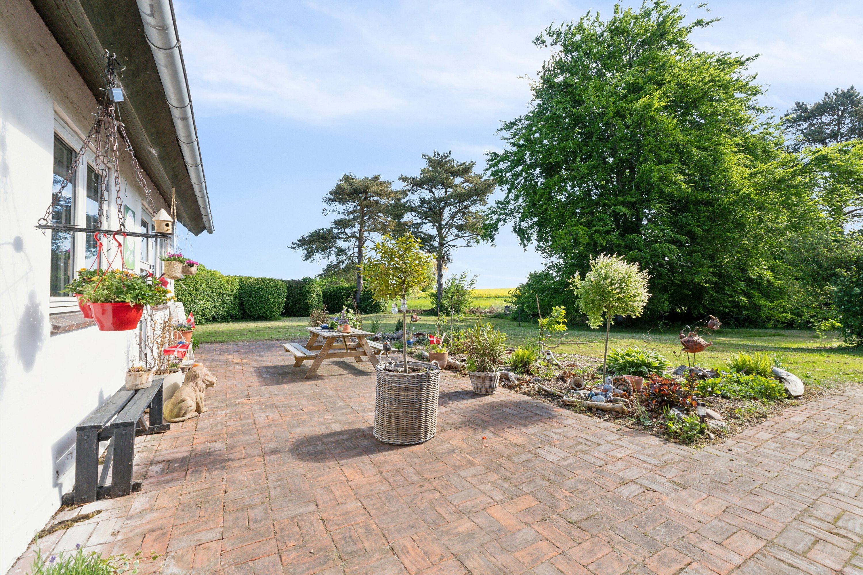 Fremhævet udendørs billede i fuldskærmstilstand. Billede af Kølstrupvej 41, 5330 Munkebo