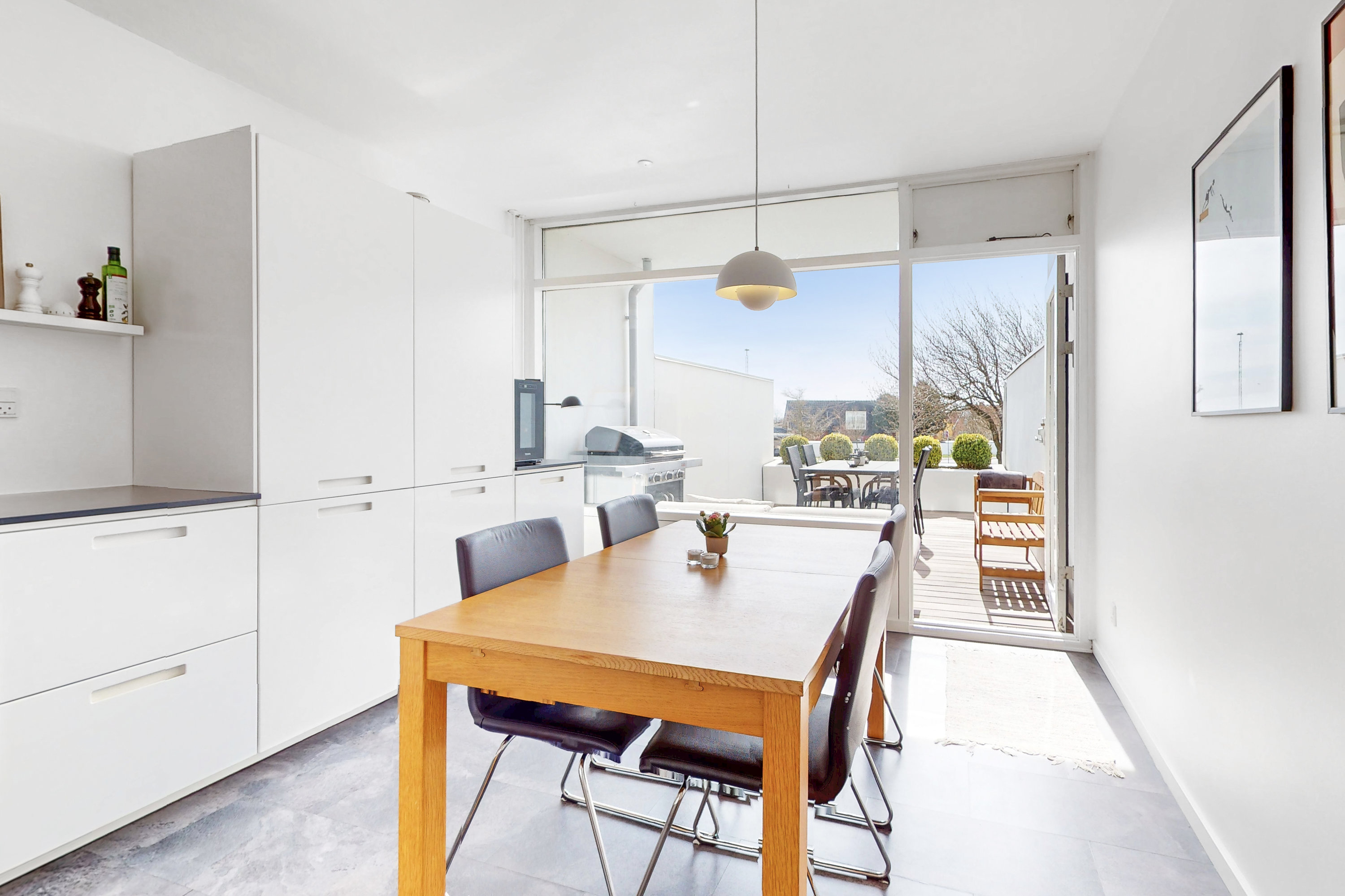 Fremhævet  billede i fuldskærmstilstand. Billede af Dr. Holsts Vej 28, st.. 11., 8230 Åbyhøj