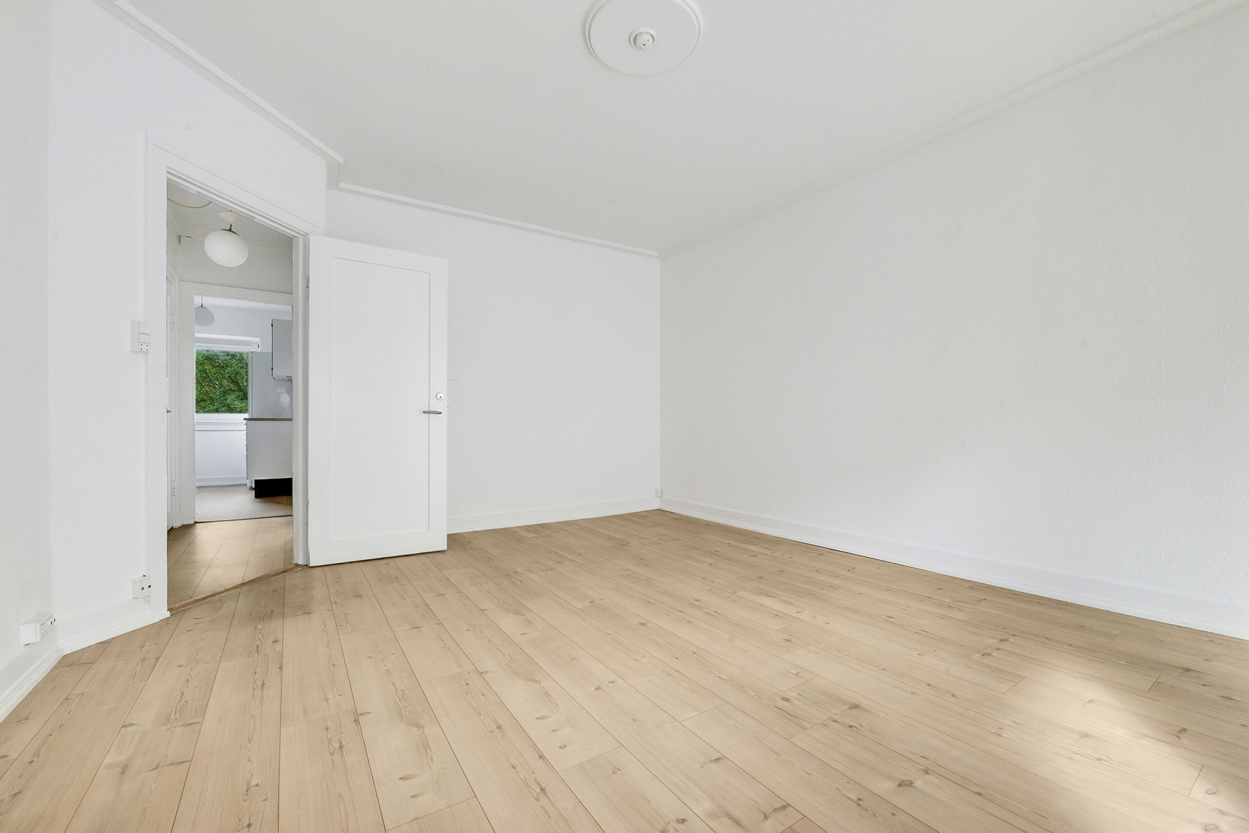 Miniaturebillede 2: . Billede af Johan Kellers Vej 48, 1. th., 2450 København SV