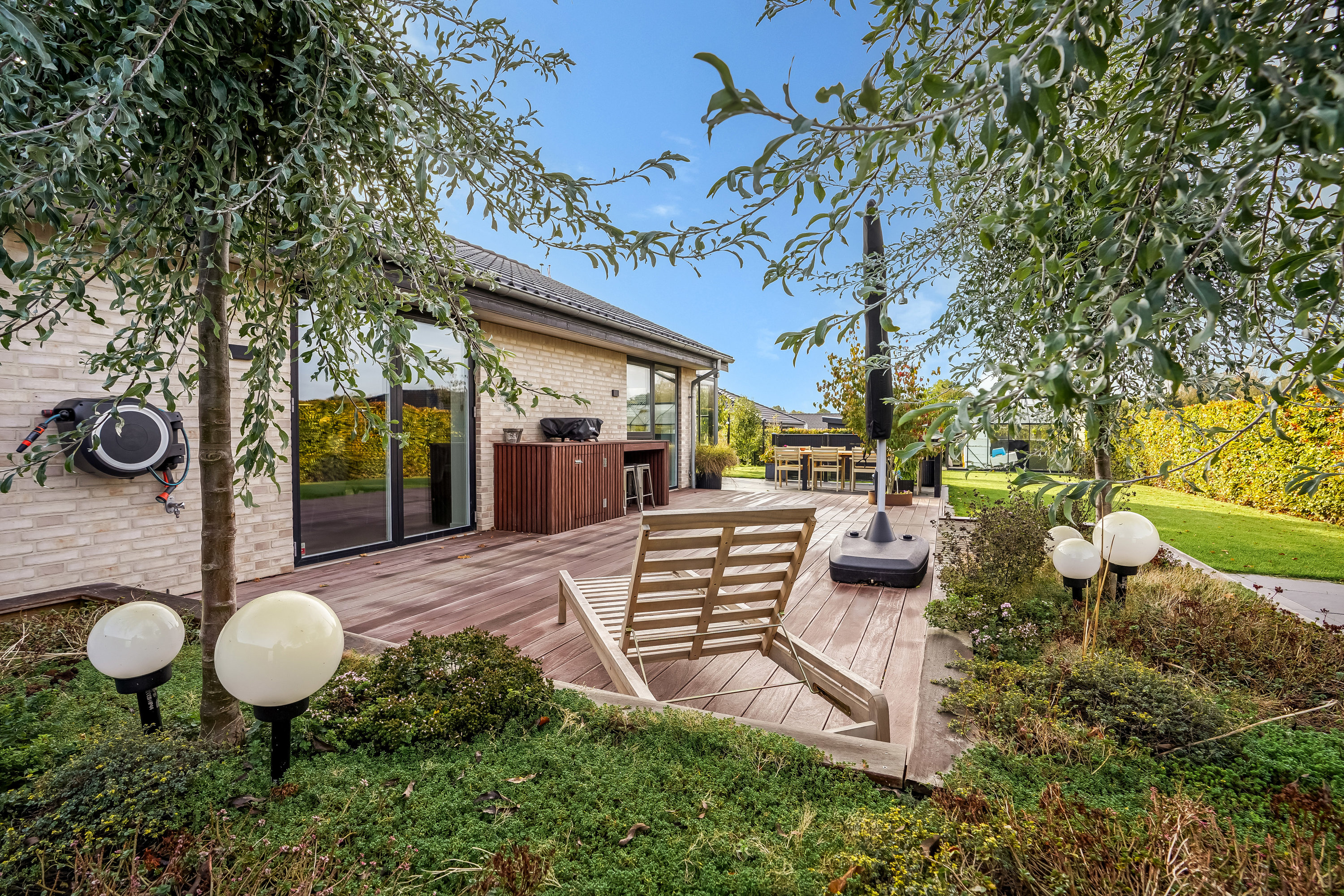 Fremhævet terrasse billede i fuldskærmstilstand. Billede af Gartnerlunden 17, Anderup, 5270 Odense N