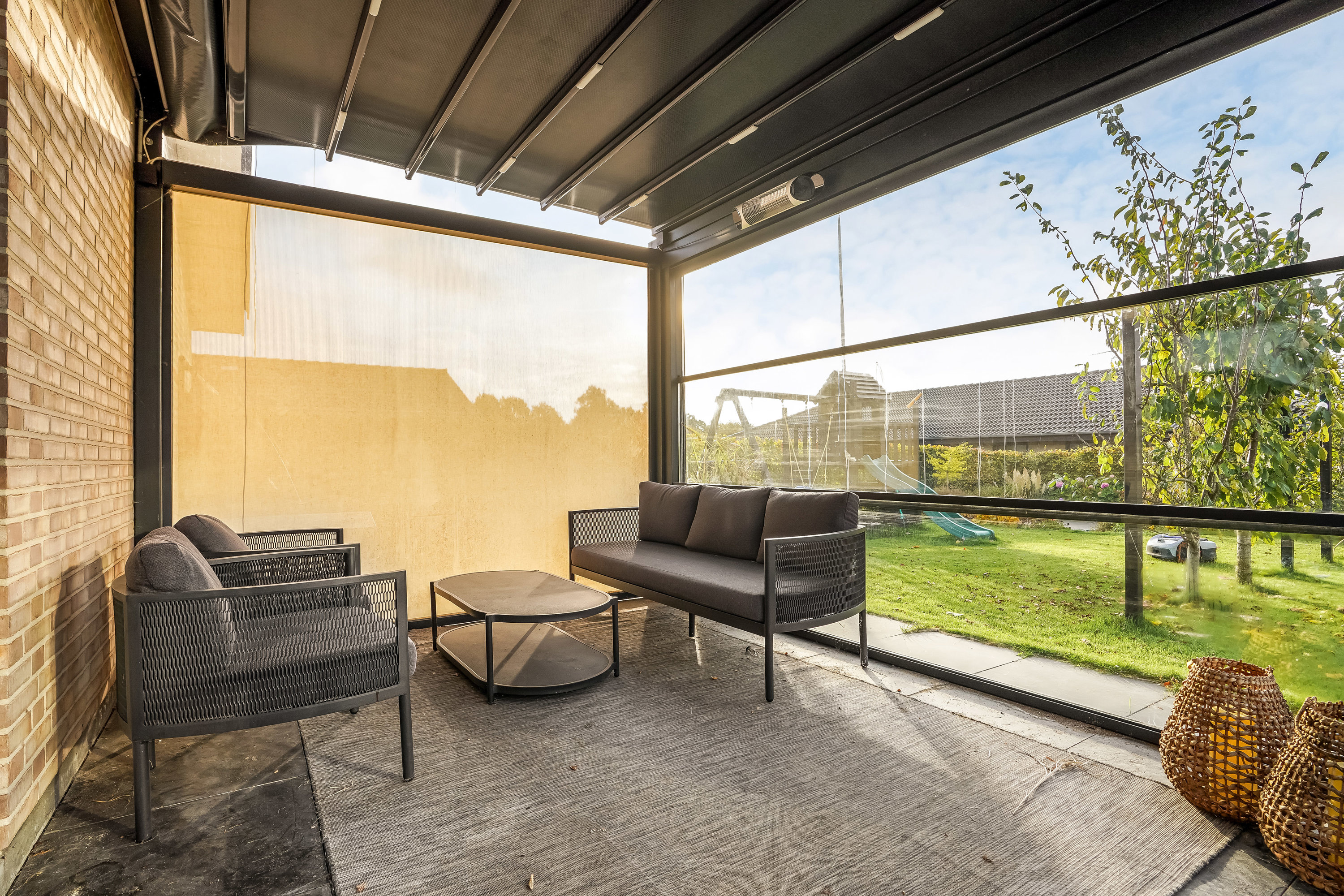 Fremhævet terrasse billede i fuldskærmstilstand. Billede af Gartnerlunden 17, Anderup, 5270 Odense N