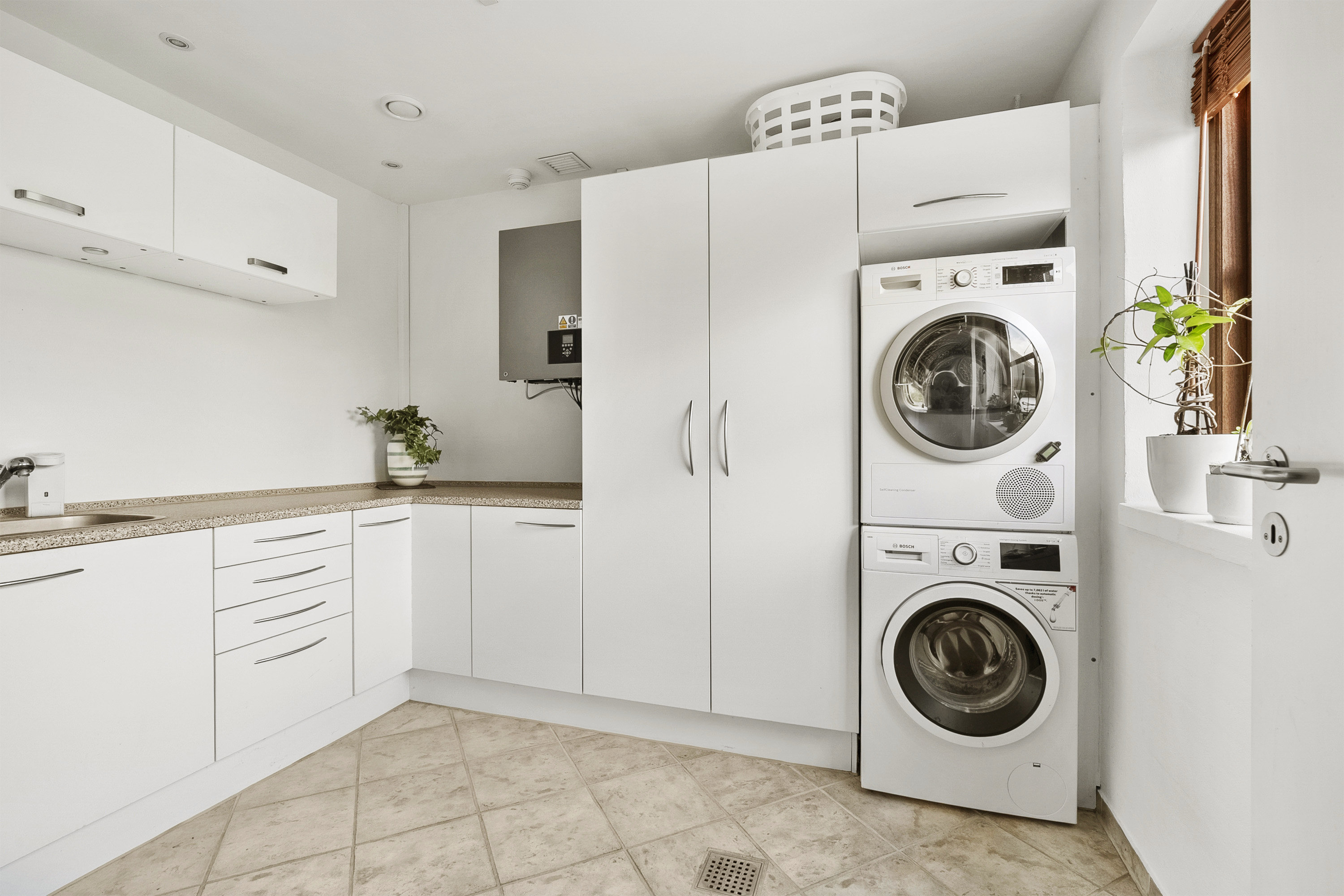 Fremhævet værelse billede i fuldskærmstilstand. Billede af Byvangen 96, 8700 Horsens