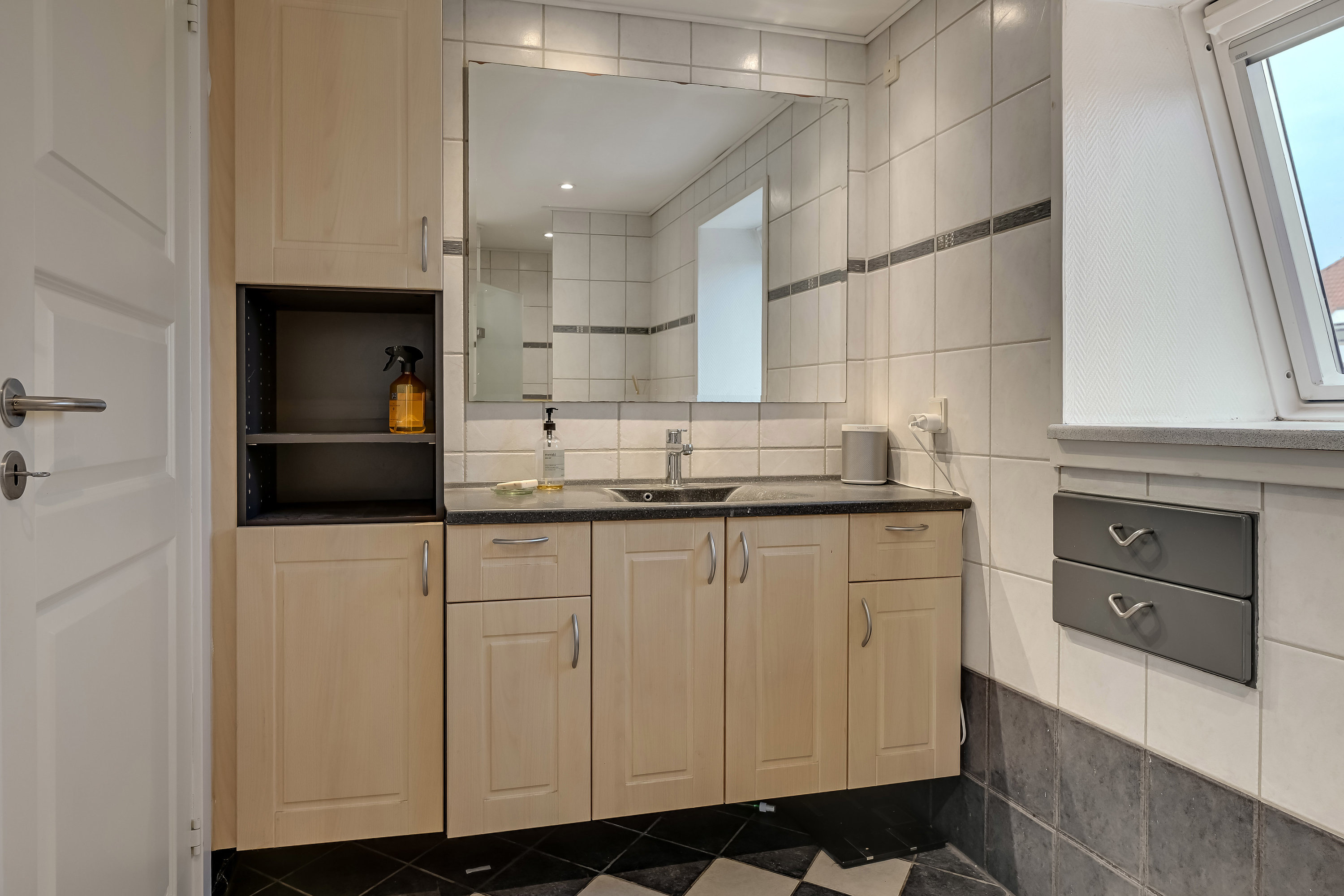 Fremhævet badeværelse billede i fuldskærmstilstand. Billede af Stormgade 82, 6700 Esbjerg